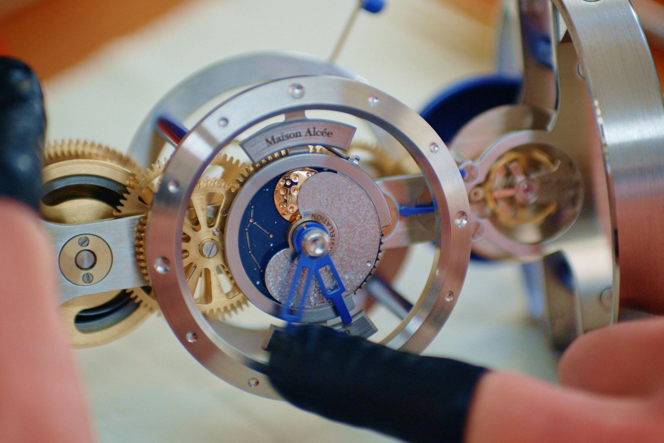 Maison Alcée Persée Moon Phase