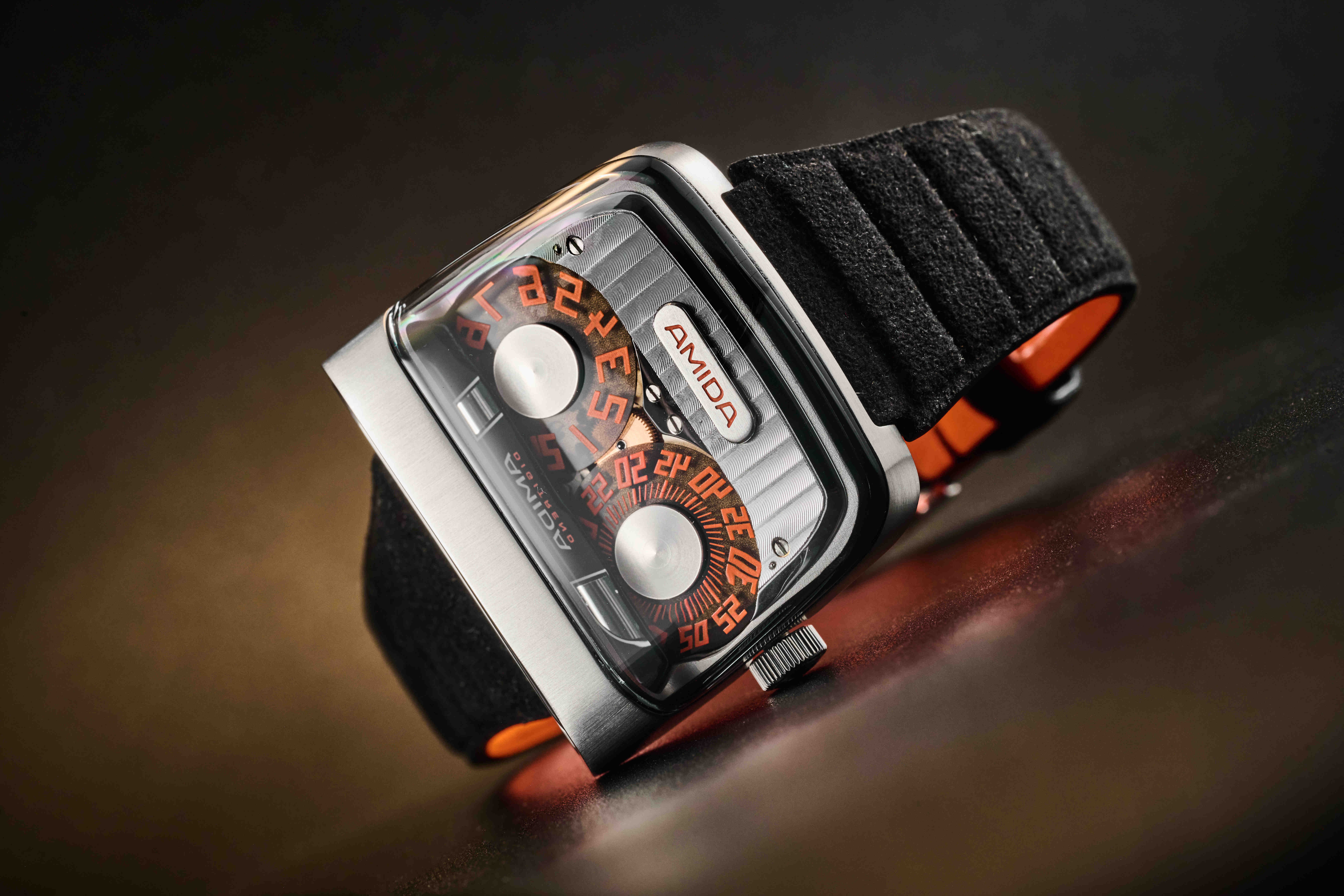 Amida Digitrend Open Sapphire