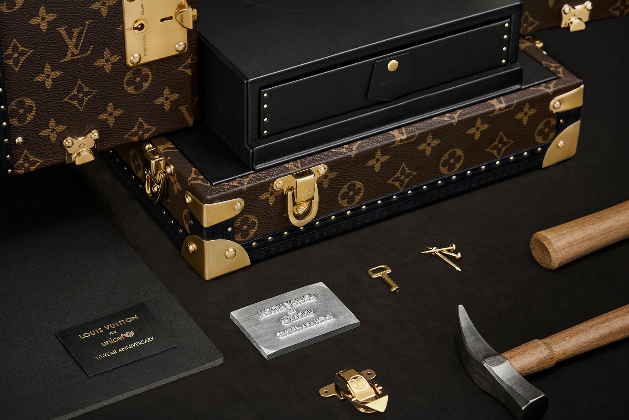 Louis Vuitton Unity Time Object