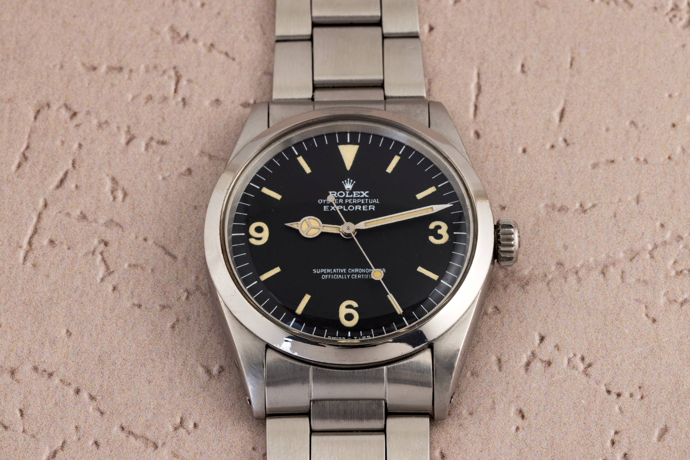 image of Rolex Explorer 1016 with matte dial.