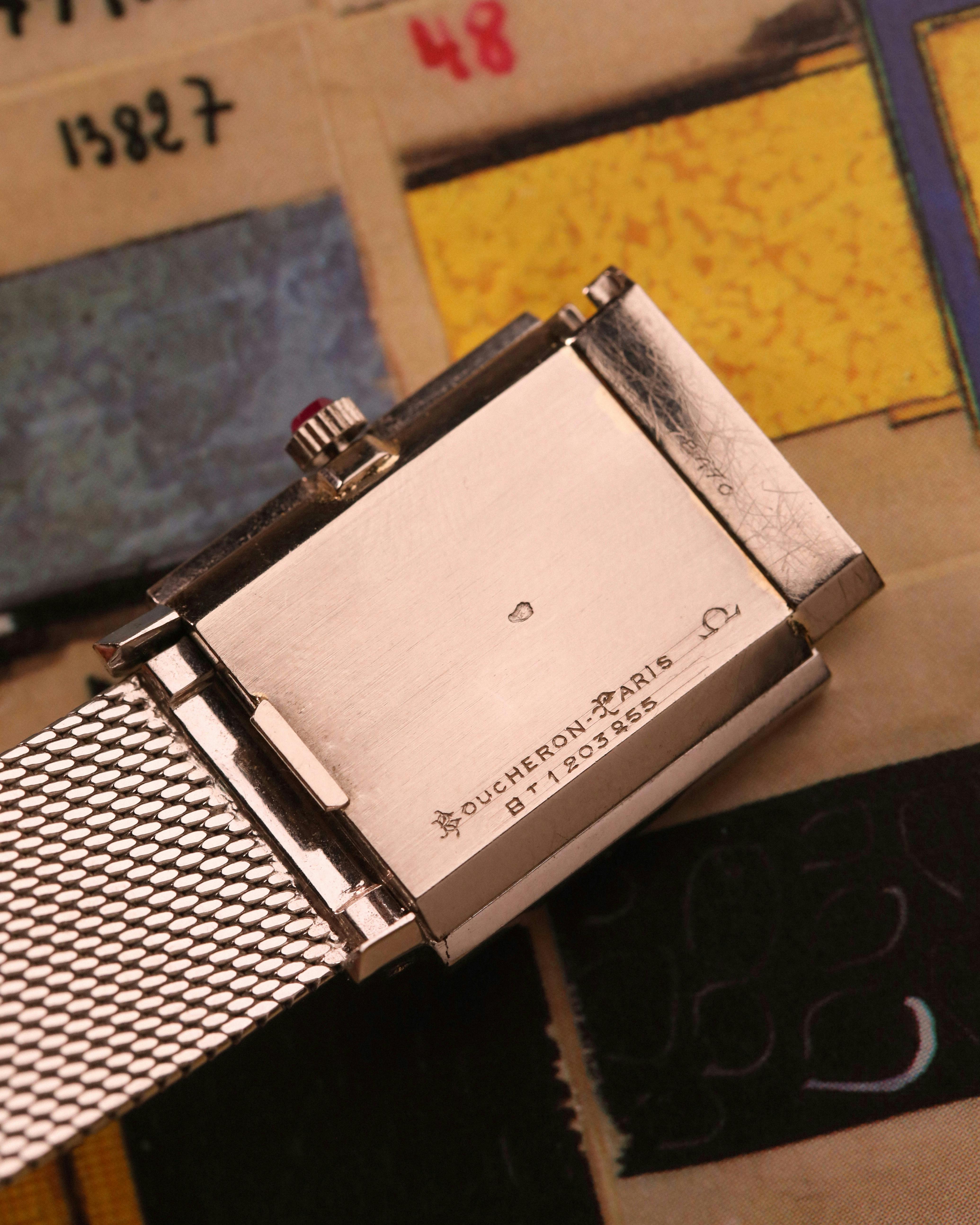 A Boucheron caseback
