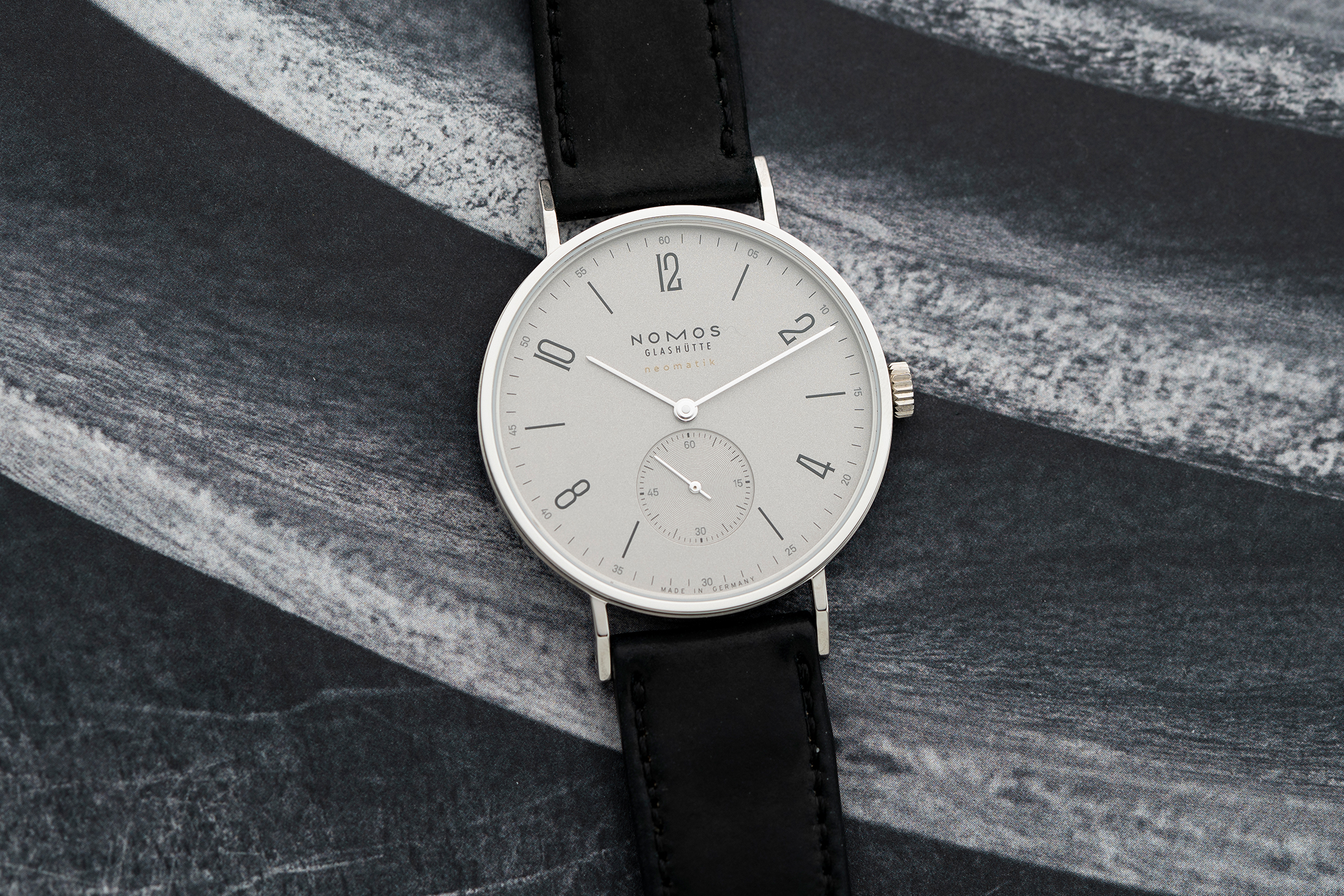 Nomos chrono clearance