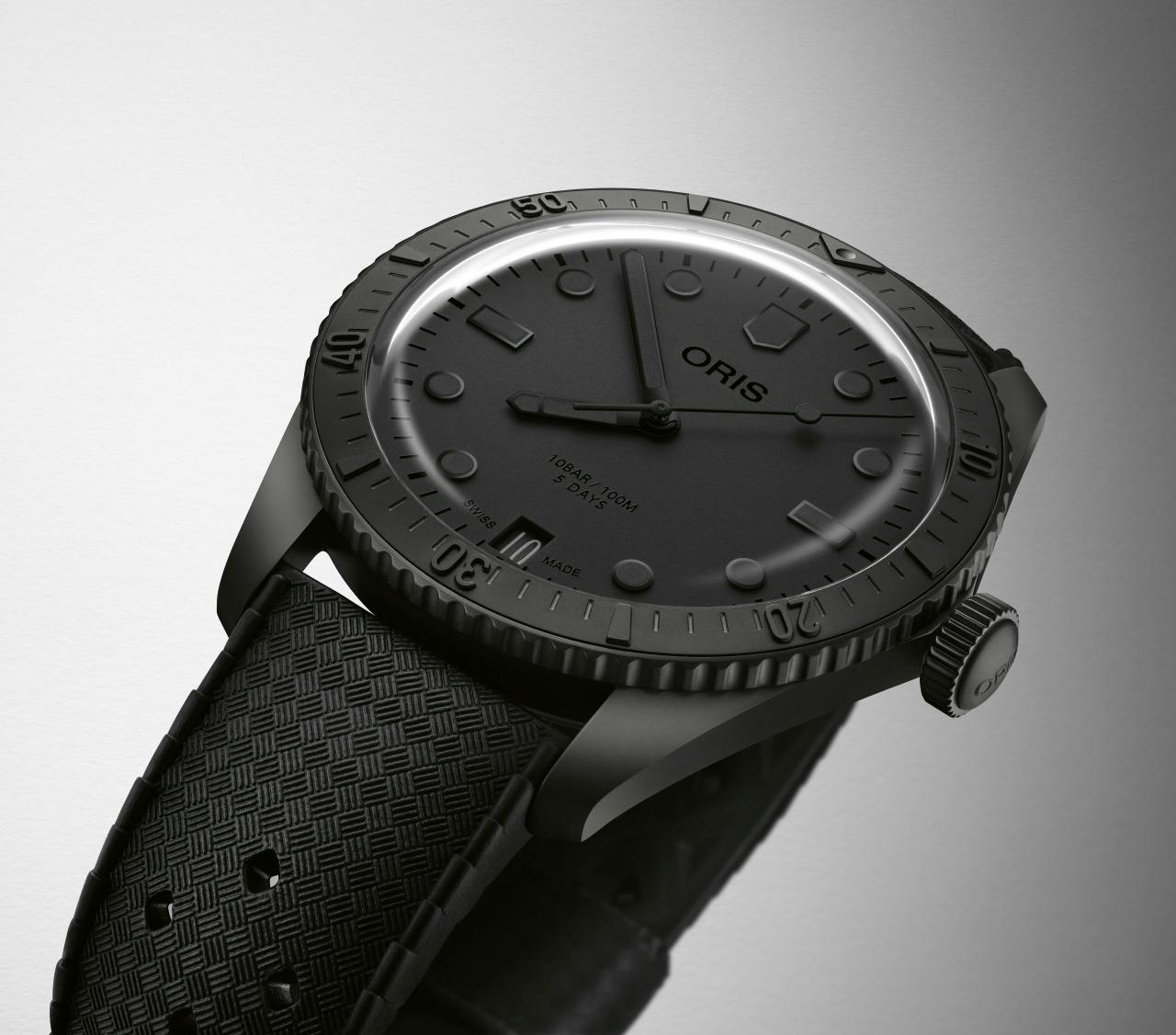 oris holstein edition 2024 divers sixty-five