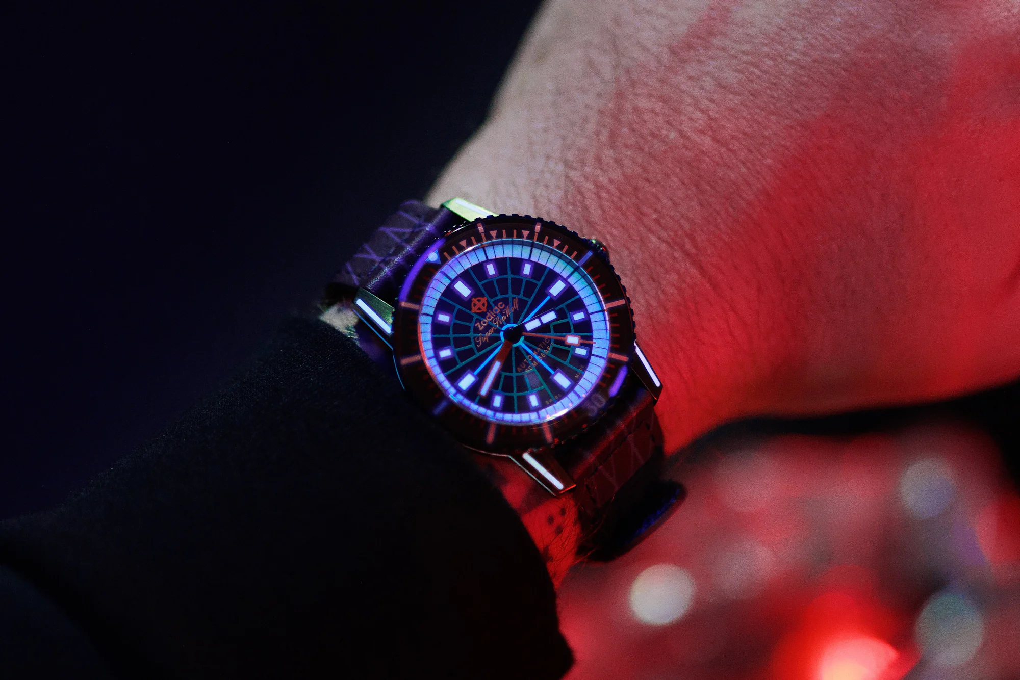worn and wound zodiac laser tag