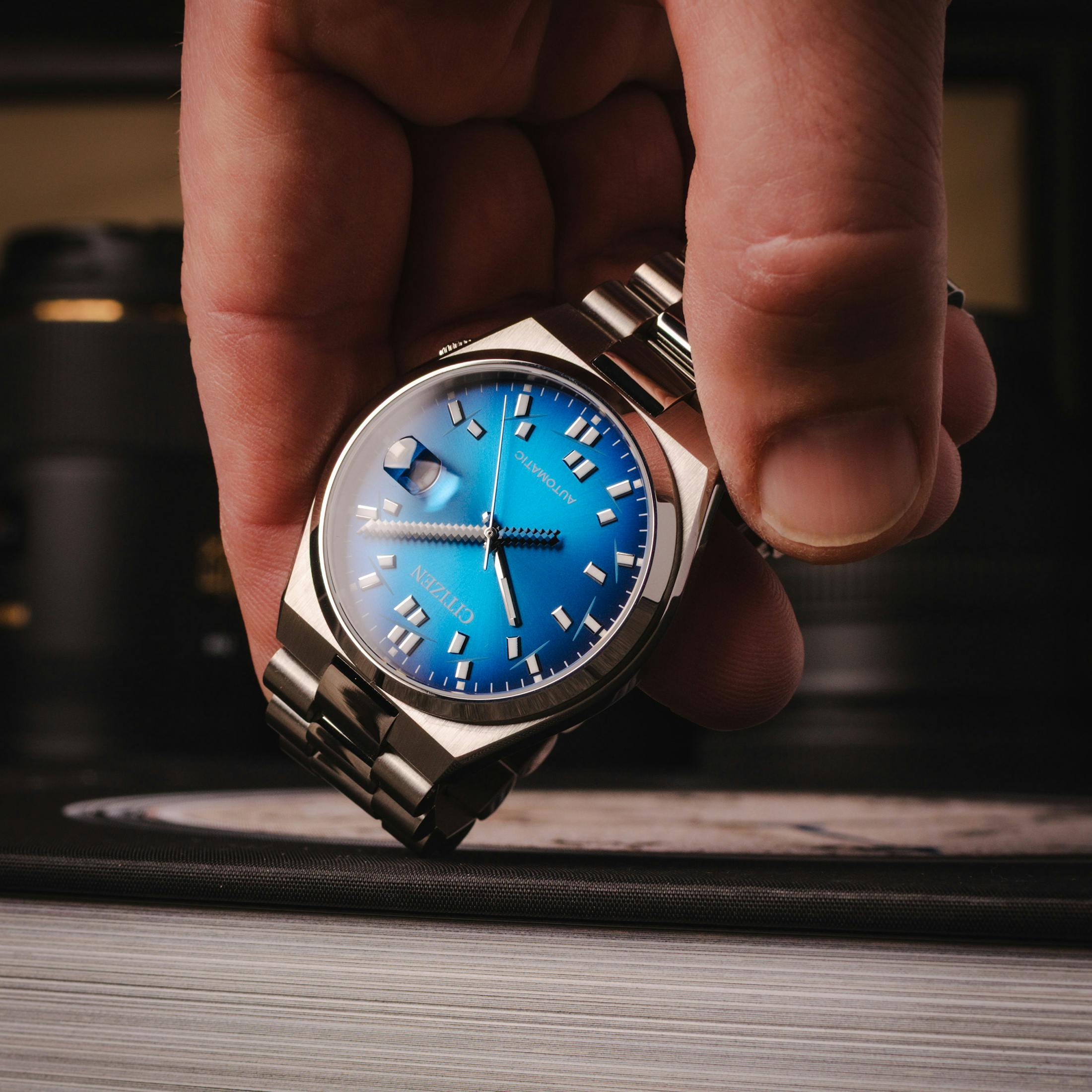 Citizen x seconde/seconde/