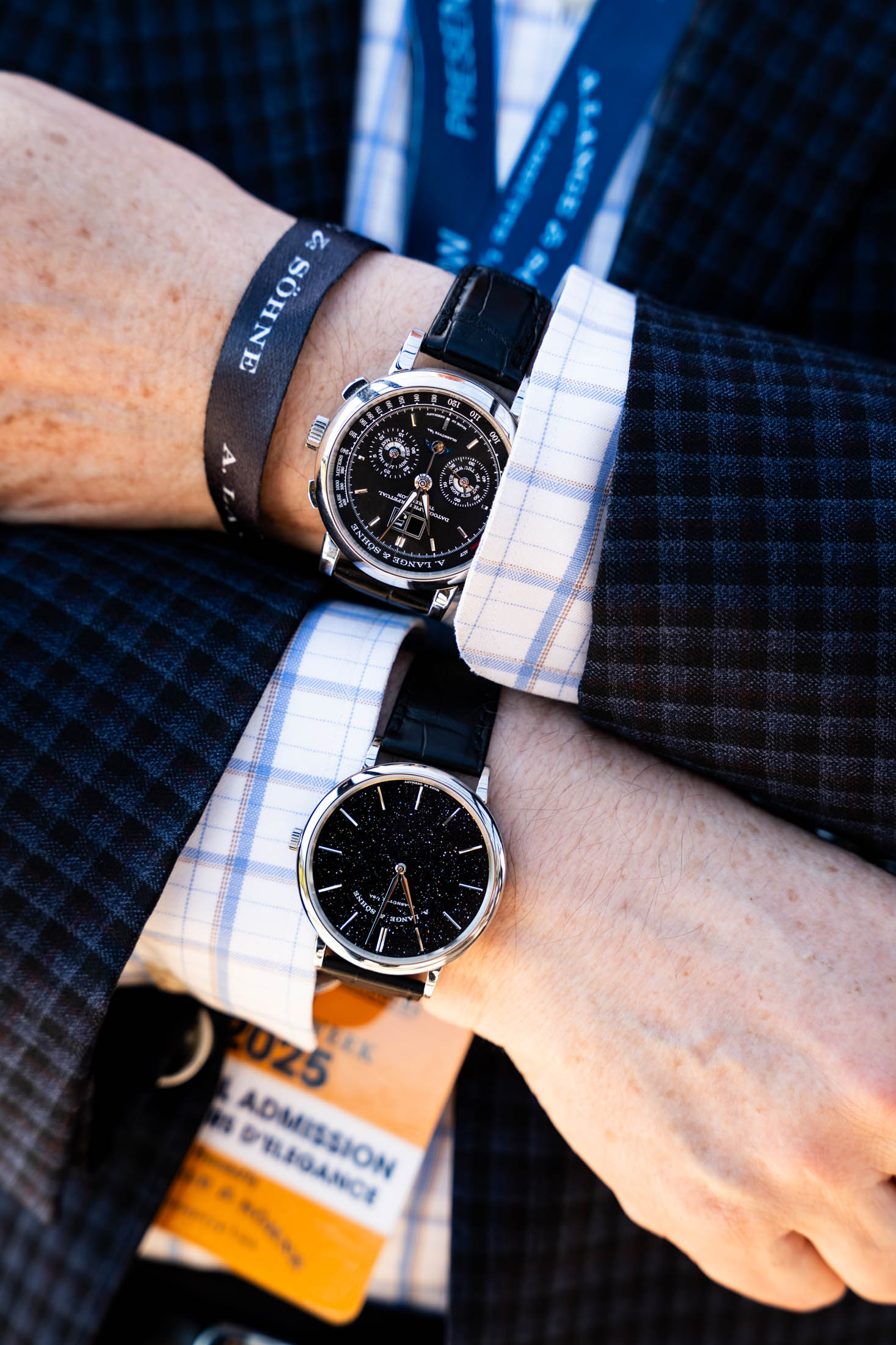 Alangejourney Doublewristing