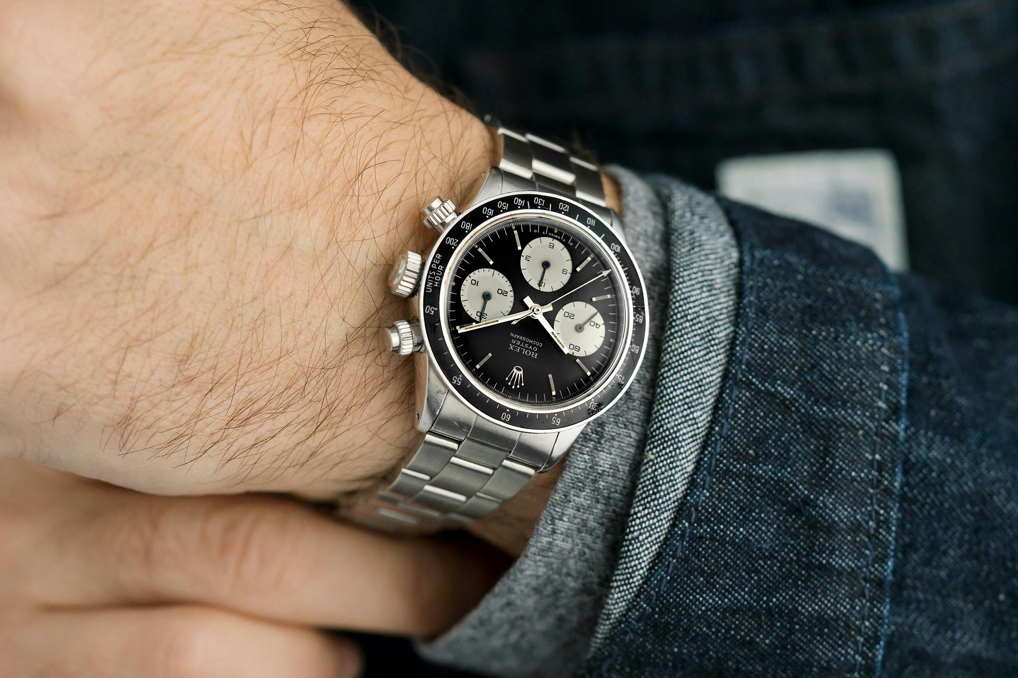 <p><a href="https://shop.hodinkee.com/products/daytona-6263-sigma?utm_source=hodinkee&amp;utm_medium=article&amp;utm_campaign=article-links-vintage" target="_blank">1978 Rolex Oyster Cosmograph 'Daytona' Sigma Dial Ref. 6263</a></p>