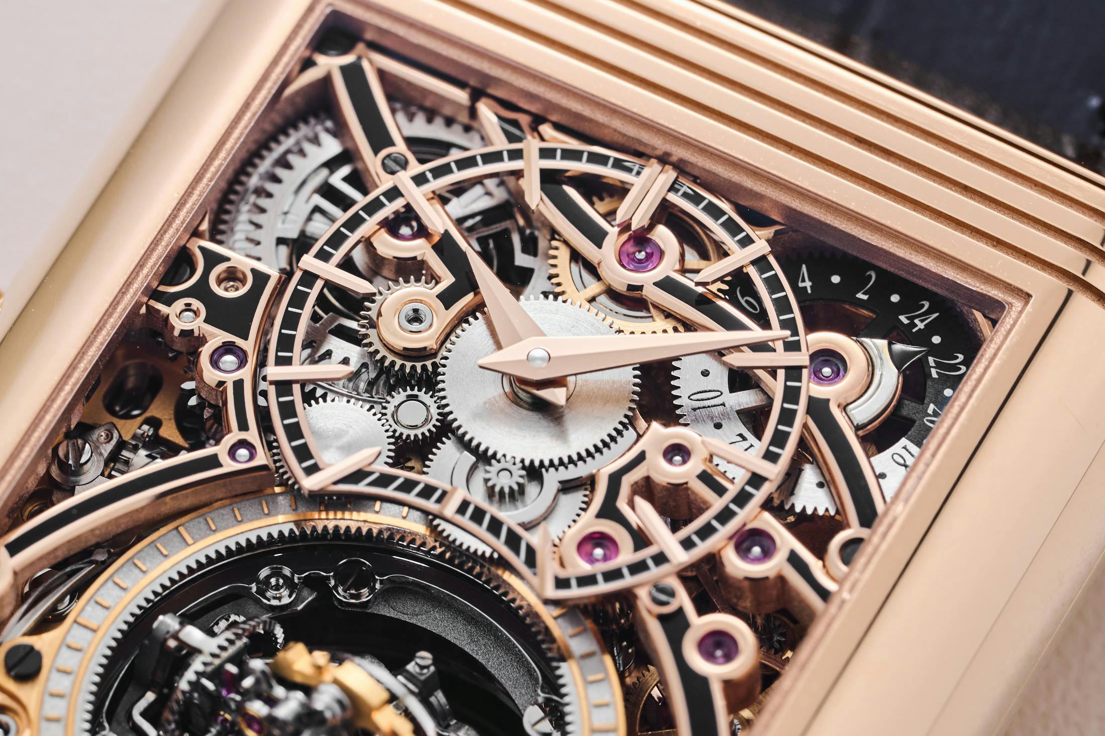 Jaeger-LeCoultre Reverso Hybris Artistica Calibre 179