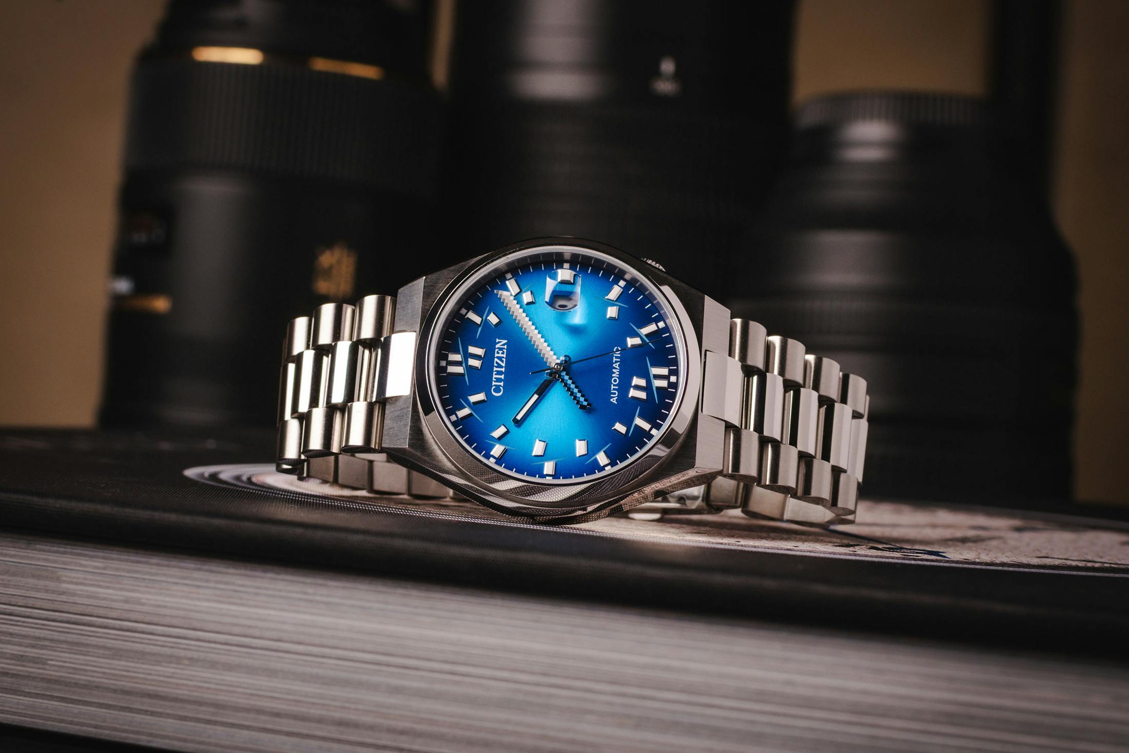 Citizen x seconde/seconde/