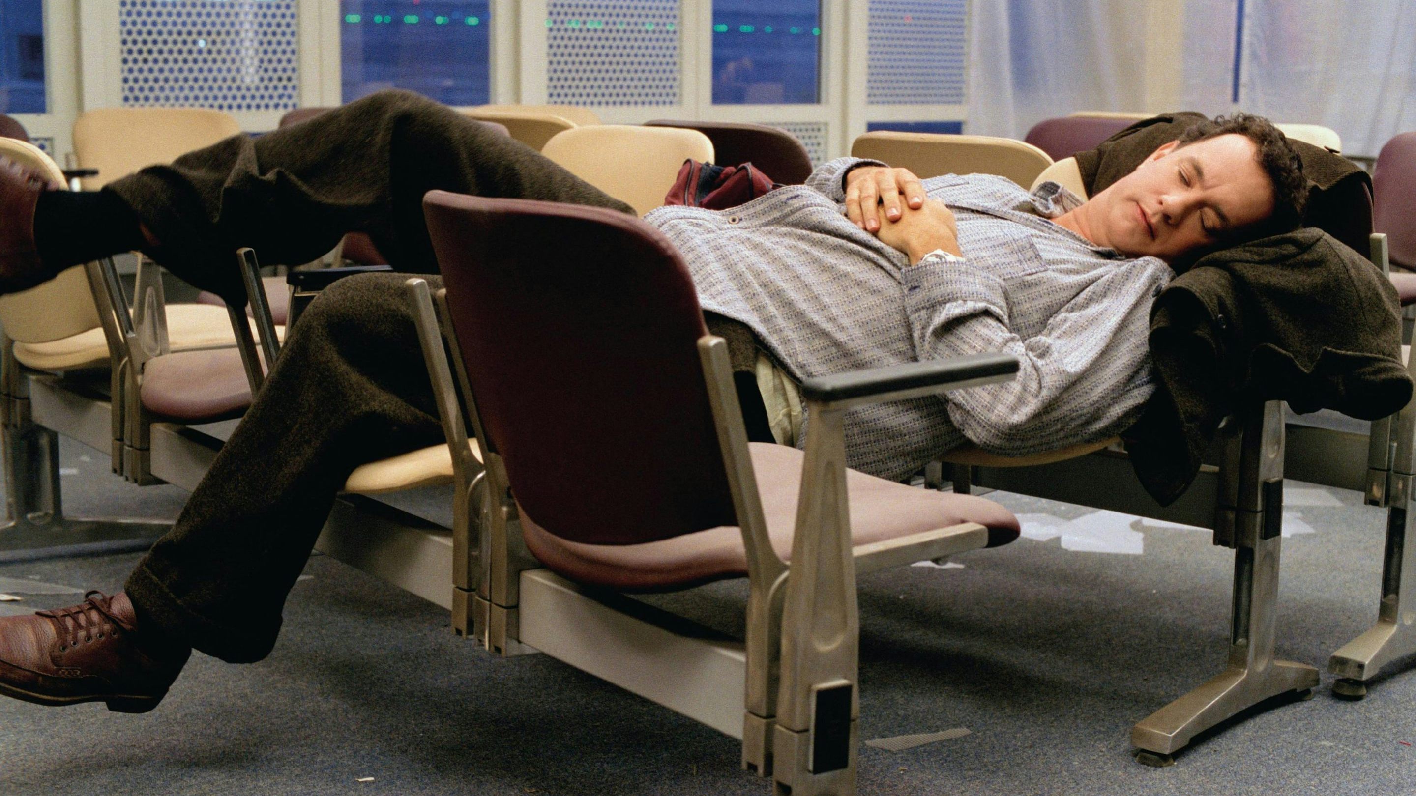 Watching Movies: Tom Hanks Lives In An Airport And Wears A Vintage