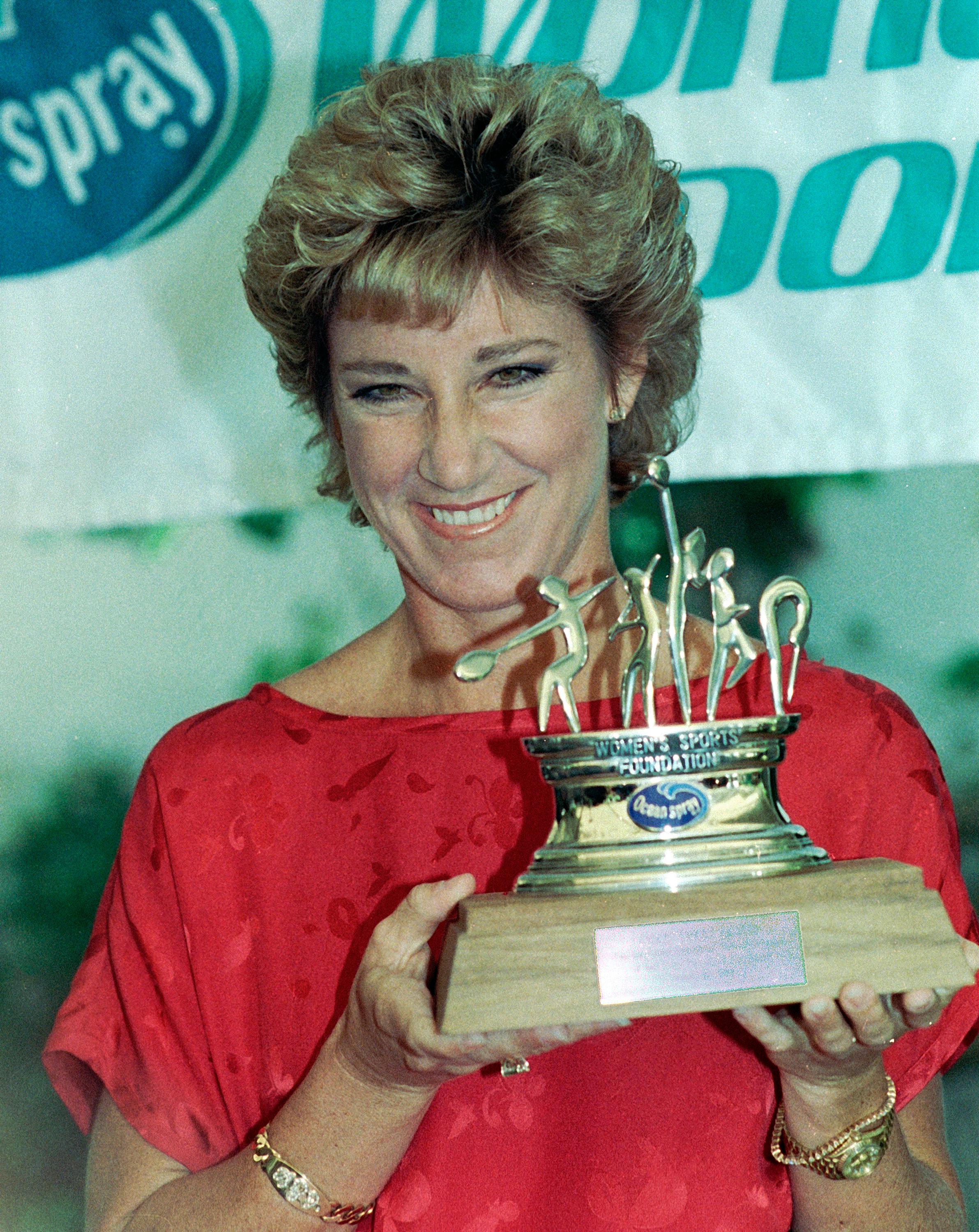 Tennis player Chris Evert Lloyd was honored with being a Top Woman Athlete of the last 25-years in awards ceremony, April 30, 1985 in Los Angeles, California.