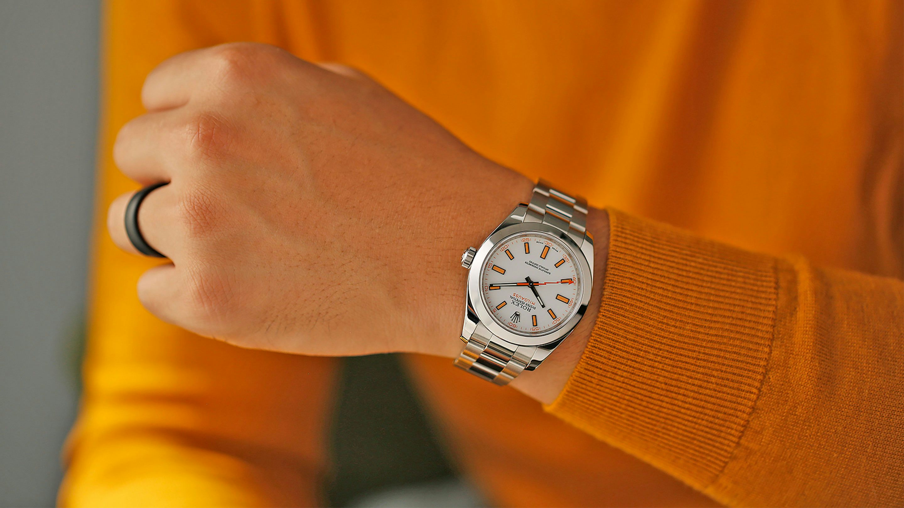 Genoplive Arv Dripping In Defense Of The White Dial Rolex Milgauss
