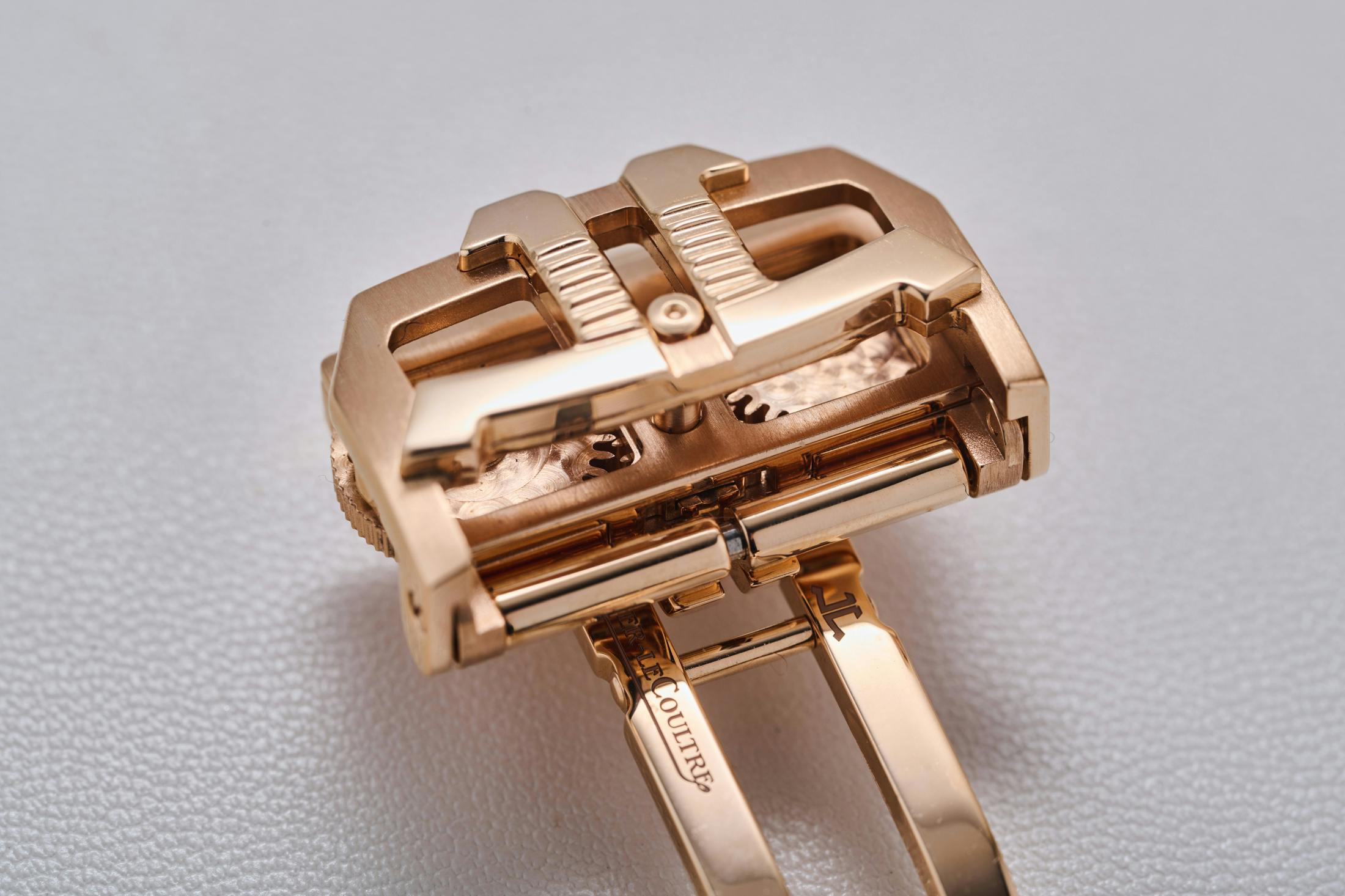 Jaeger-LeCoultre Reverso Hybris Artistica Calibre 179