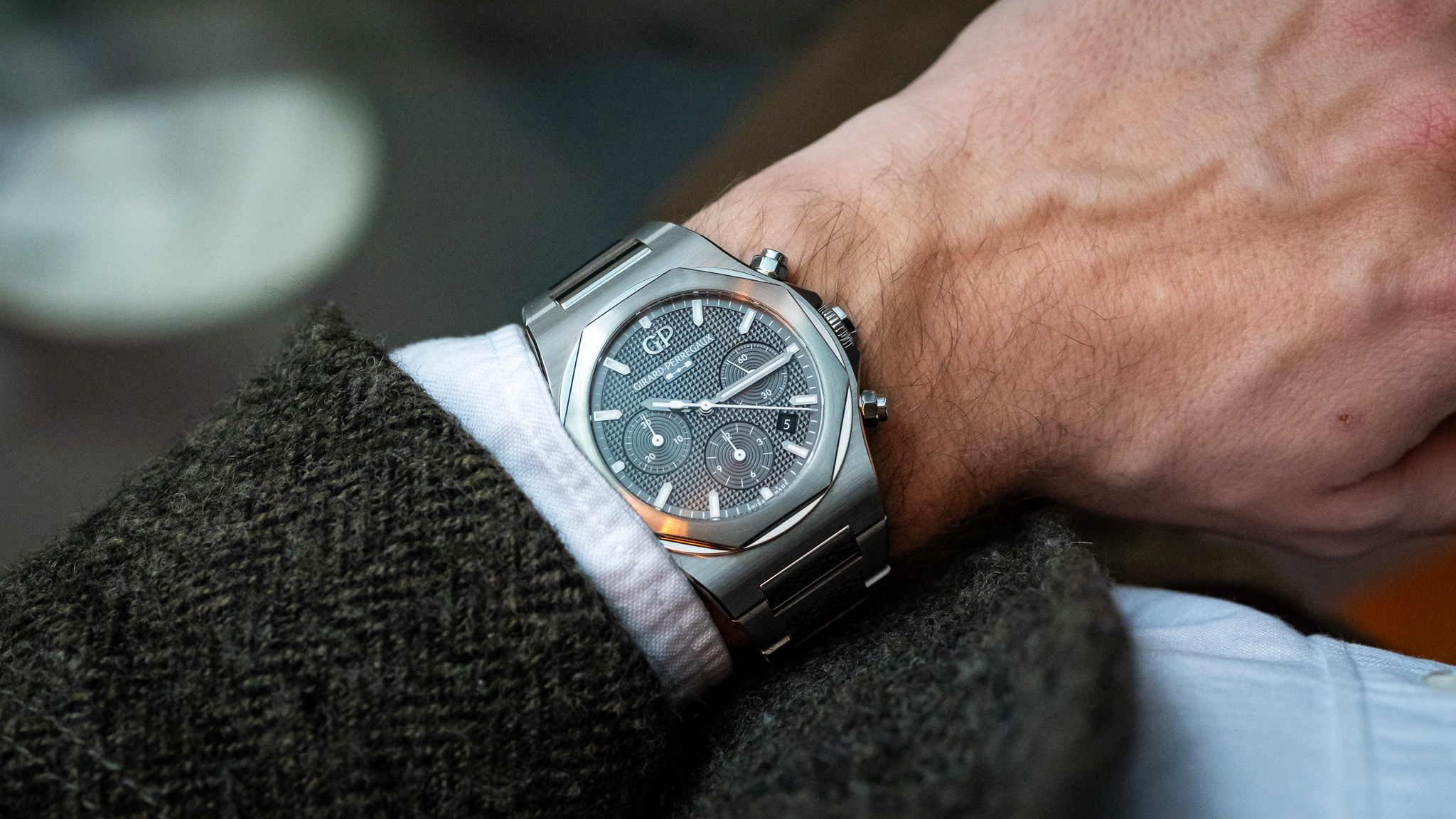 Review Of the Girard Perregaux Laureato Titanium Chronograph