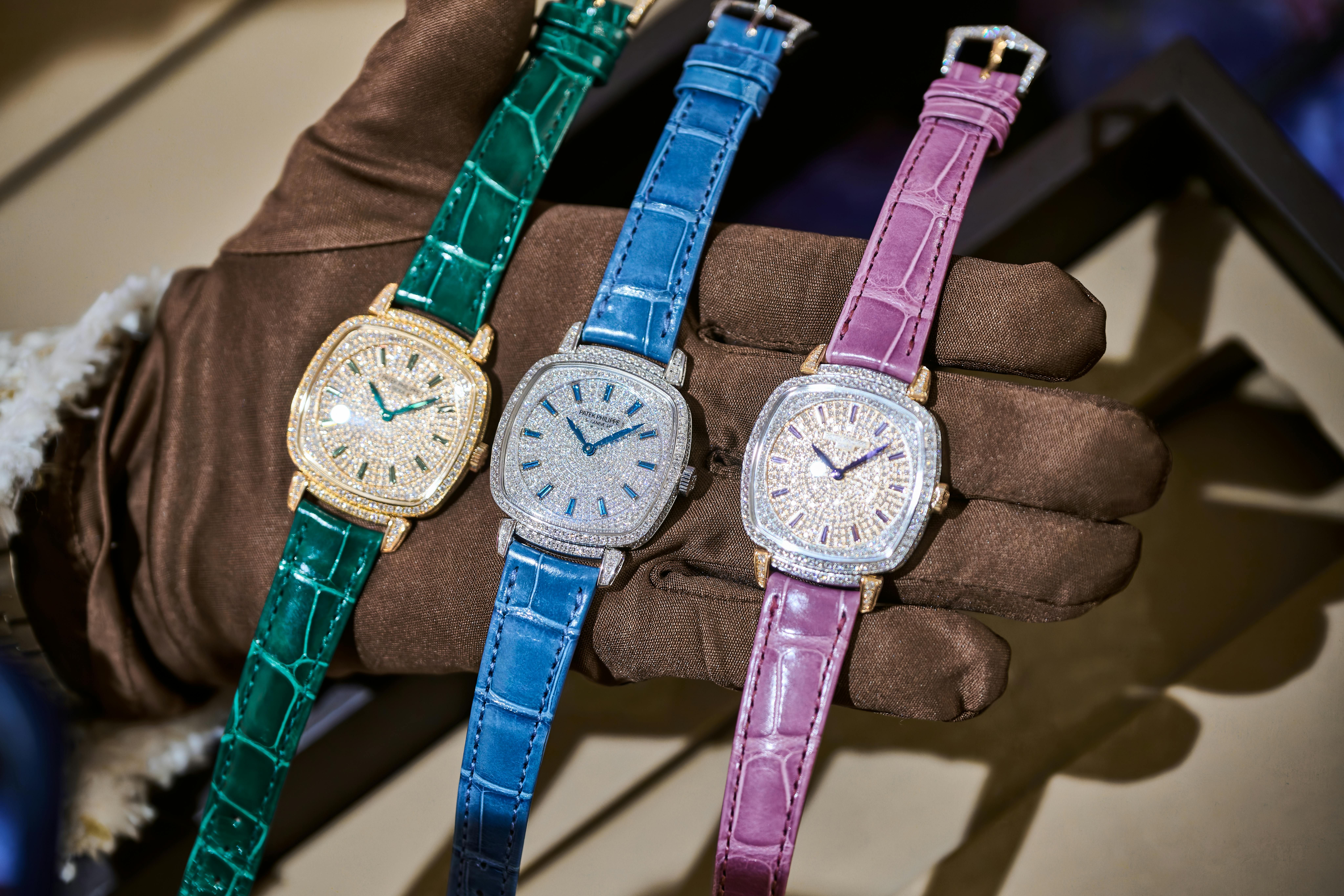 Patek Philippe Revisits The Ladies First With The New Gondolo