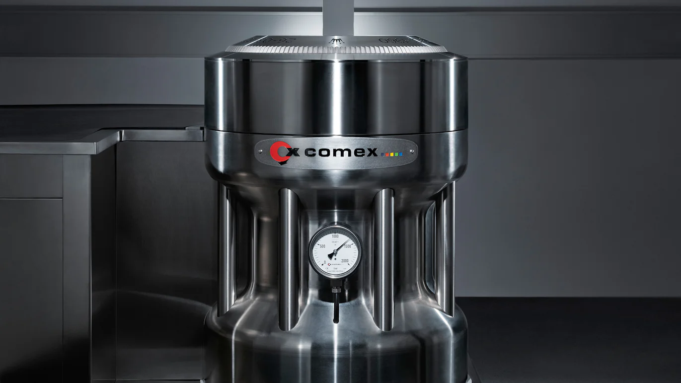 How Rolex Tests Watch For The Bottom Of The Ocean... And Deeper