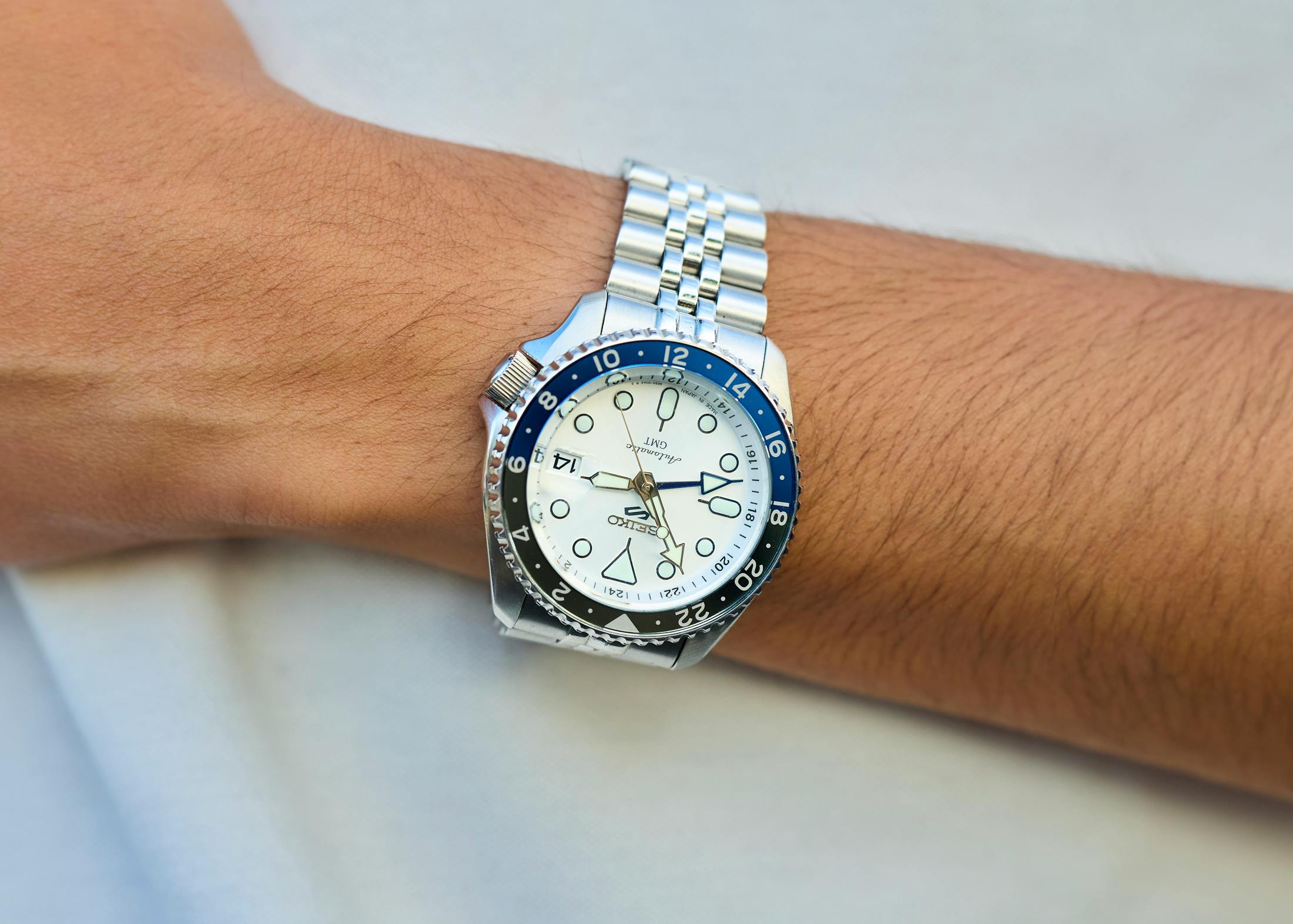 Oliver Smith Jeweler’s Annual Cars & Cigars