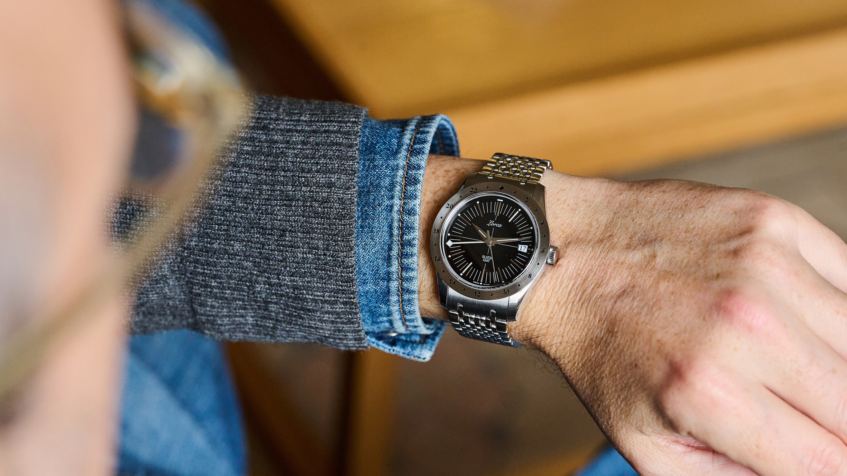 Hands-On Debut: RZE Fortitude GMT Pilot's Watch | aBlogtoWatch