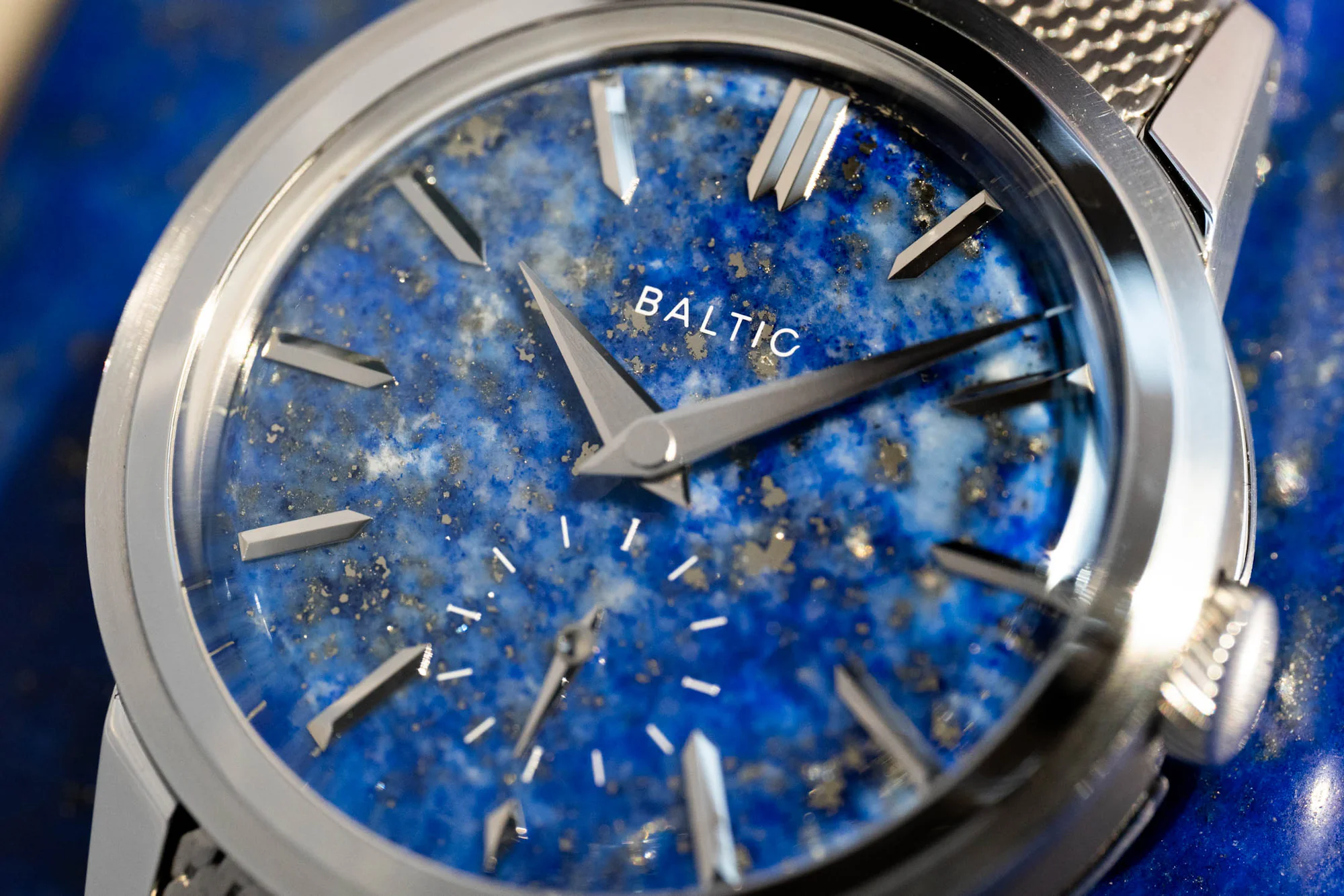 lapis up close