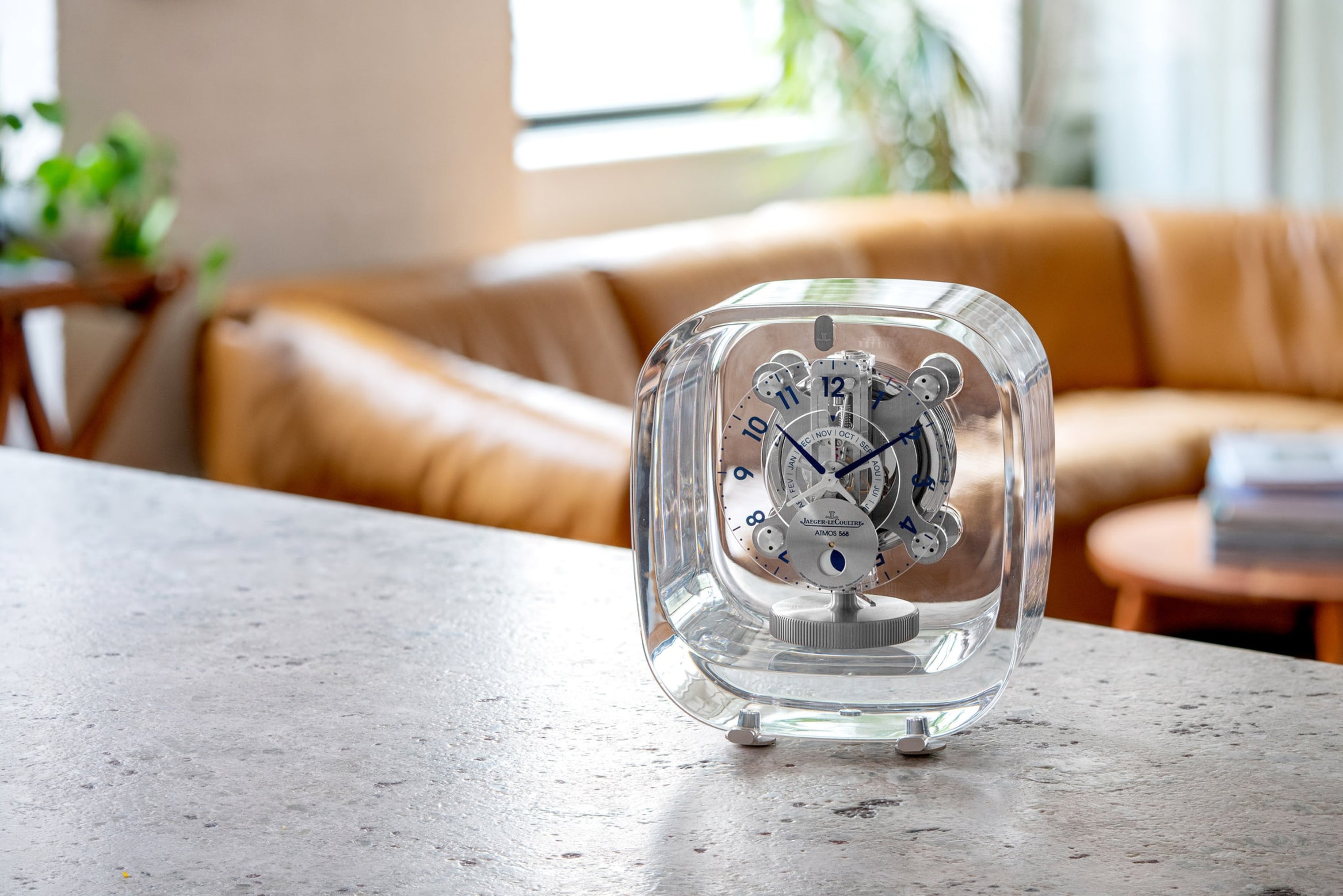 Atmos Transparente Clock – Professional Watches