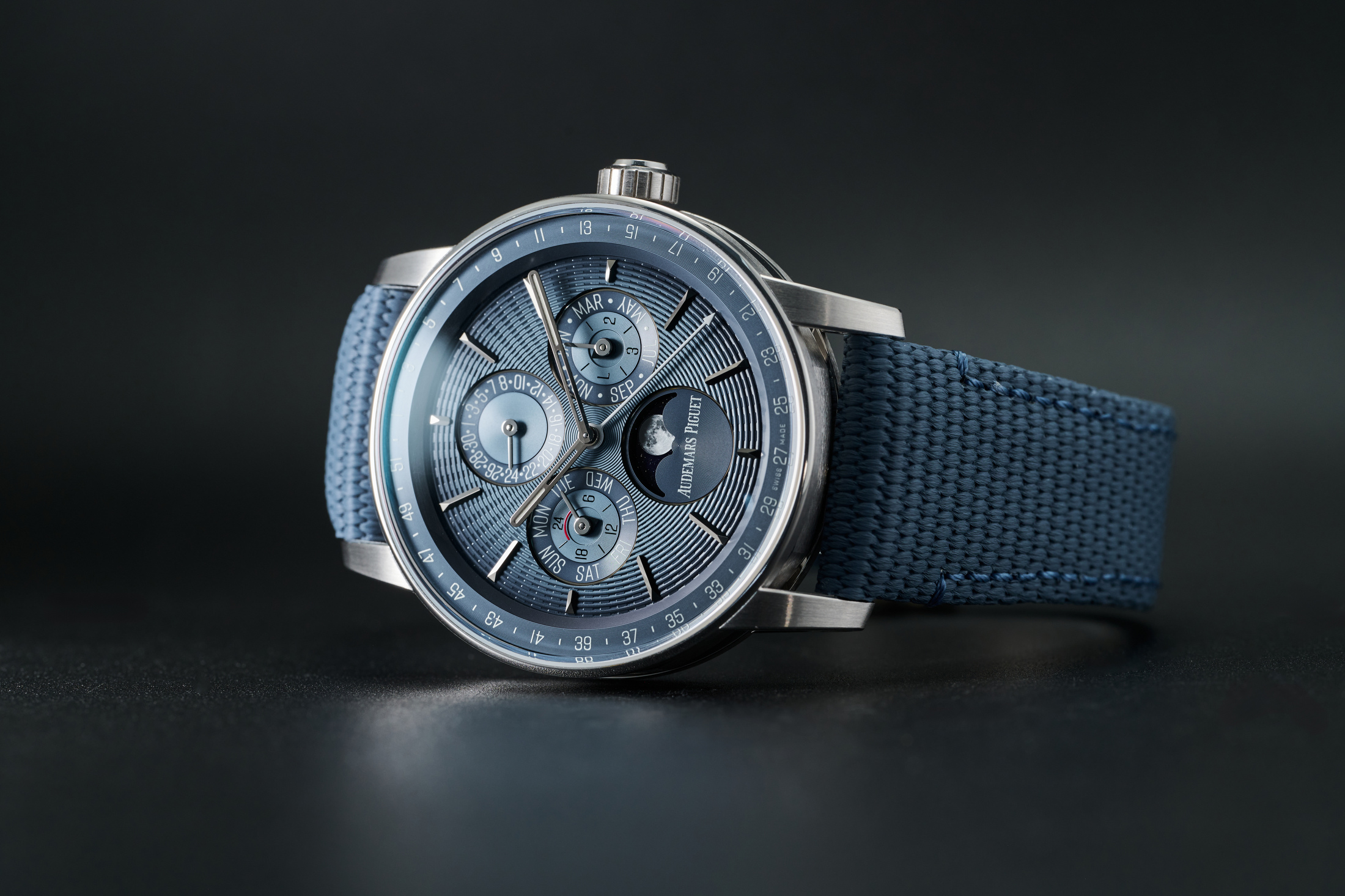 AP Royal Oak Perpetual Calendar Caliber 7138