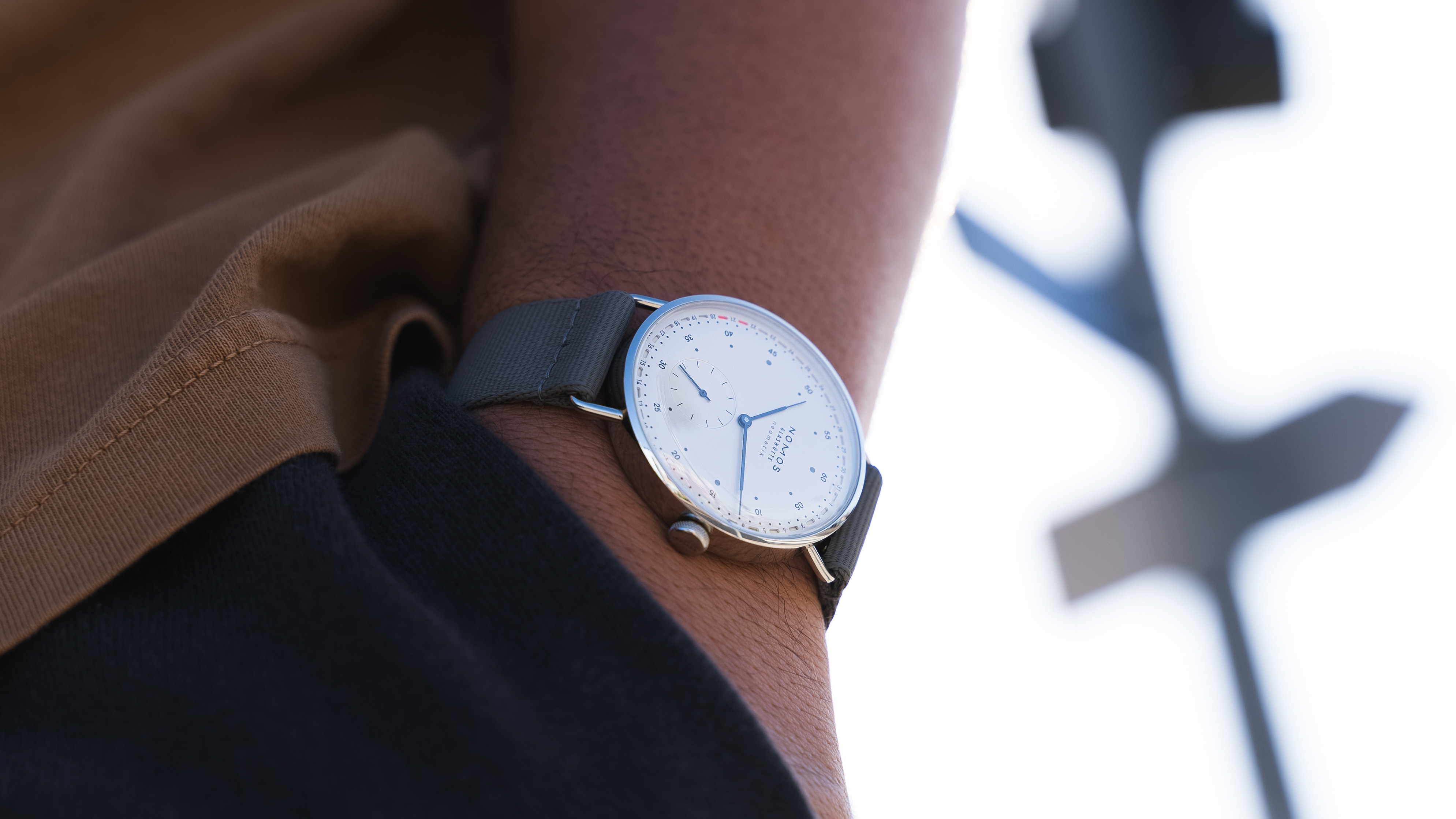 Nomos hot sale date ring