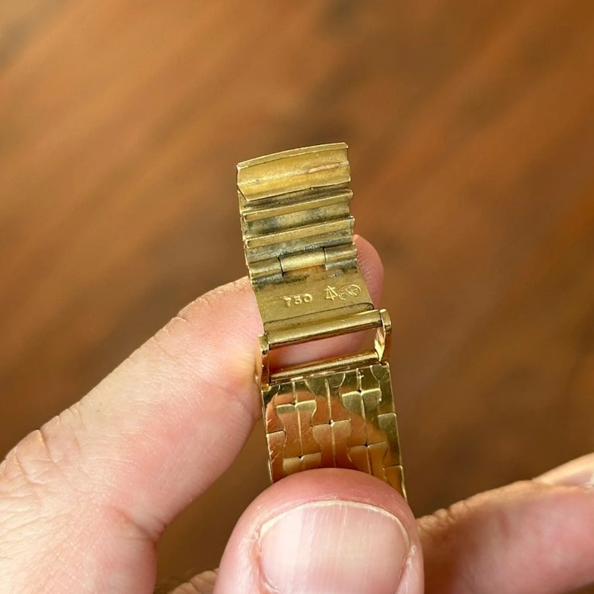 A vintage patek clasp