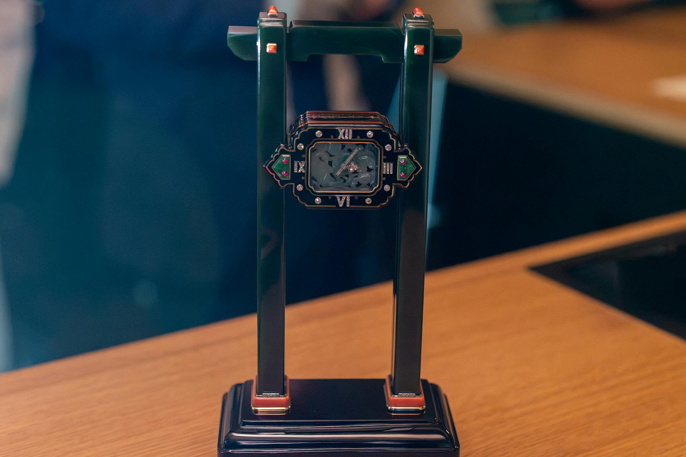<p>A Cartier mystery clock from the 1930s.</p>