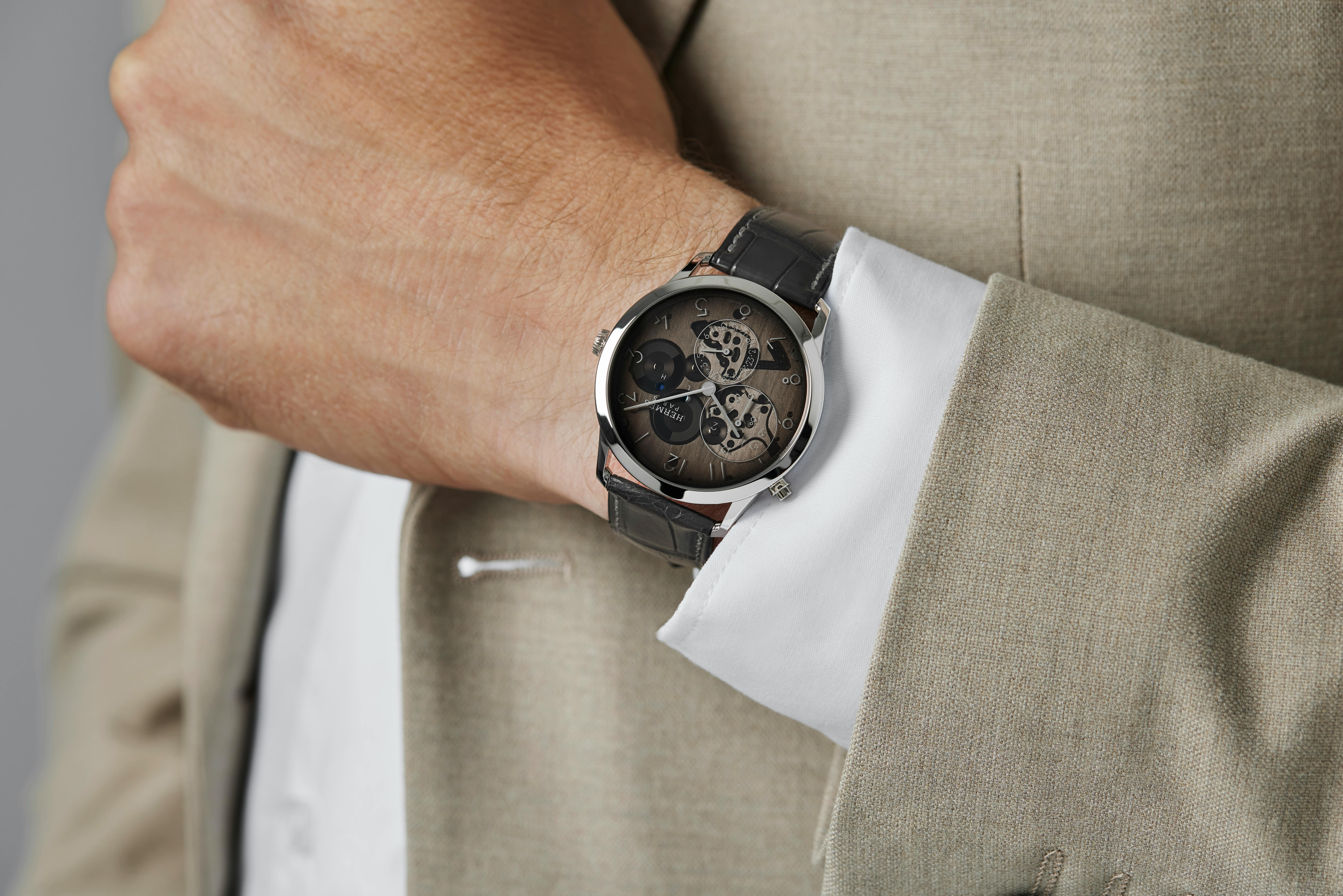 Slim d'Hermès GMT In Platinum With Smoked Sapphire Dial