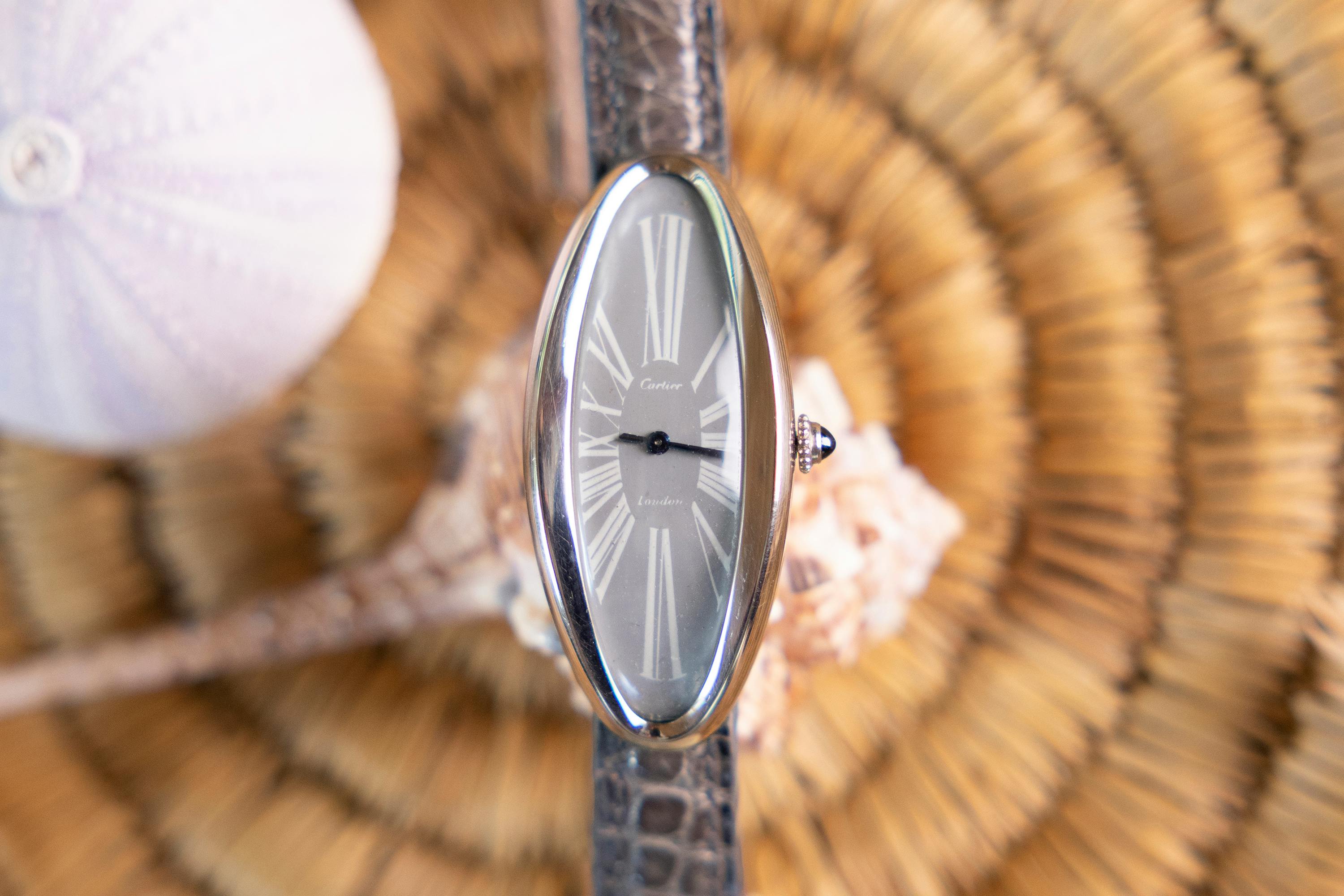 Cartier London Maxi Oval Unique White Gold Grey Dial