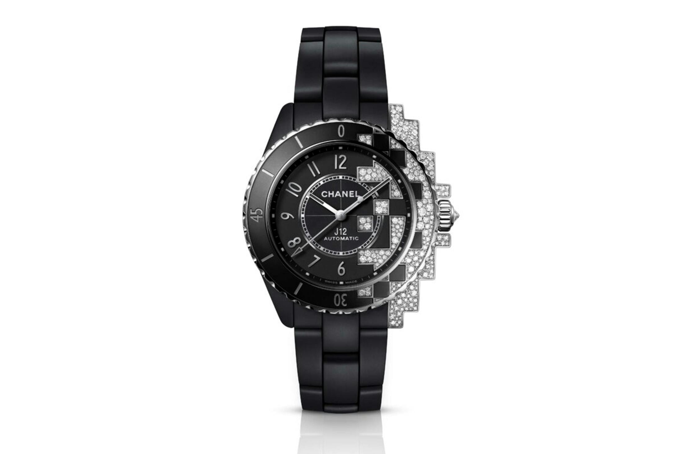 J12 chanel 