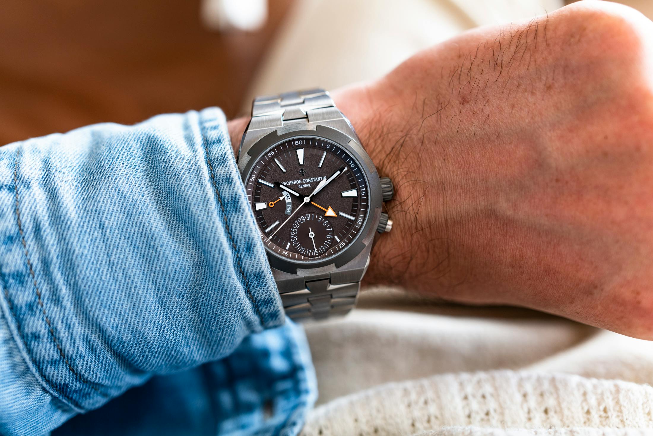 vacheron constanin overseas dual time cardinal points