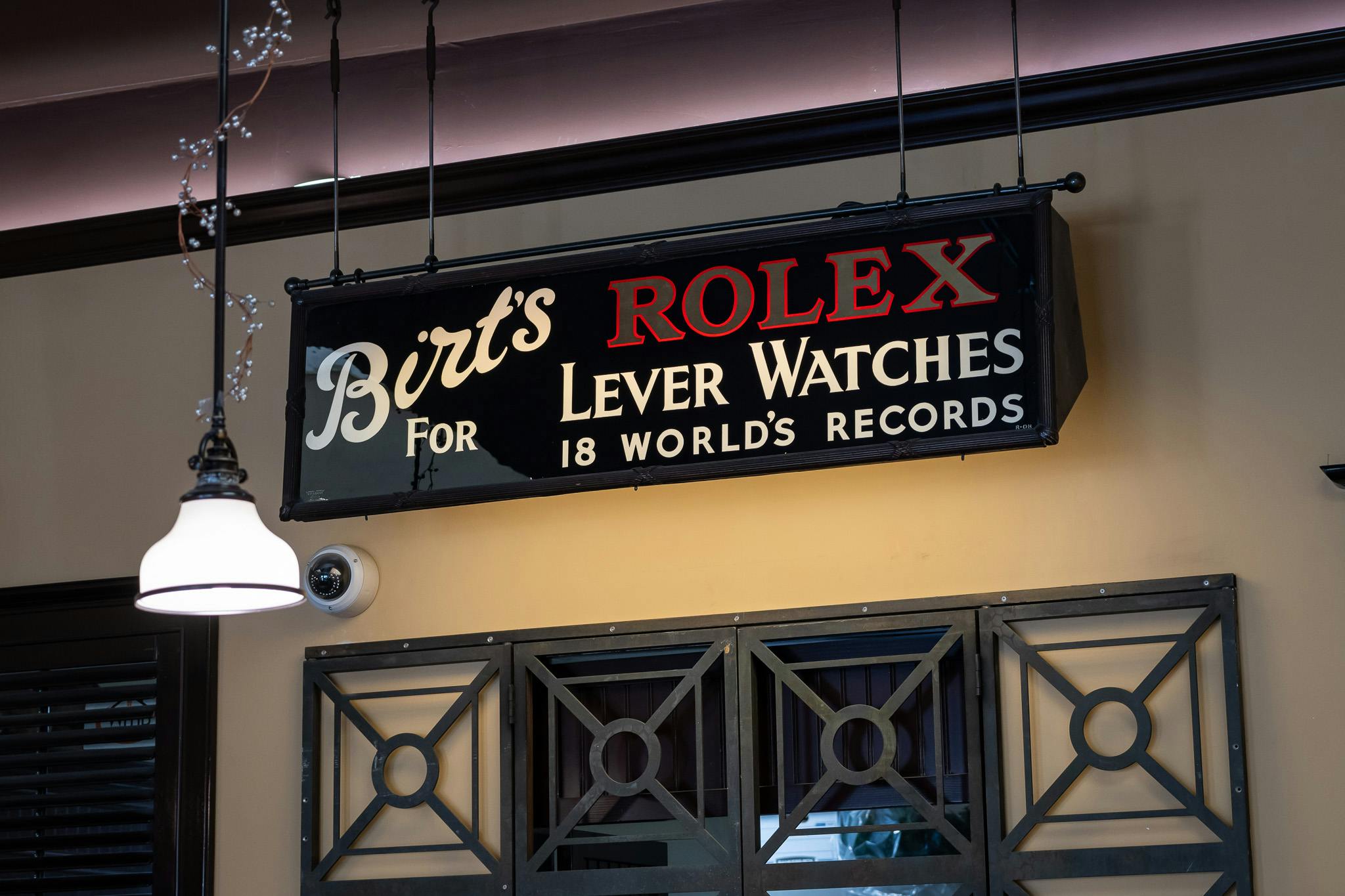 los angeles wanna buy a watch store melrose
