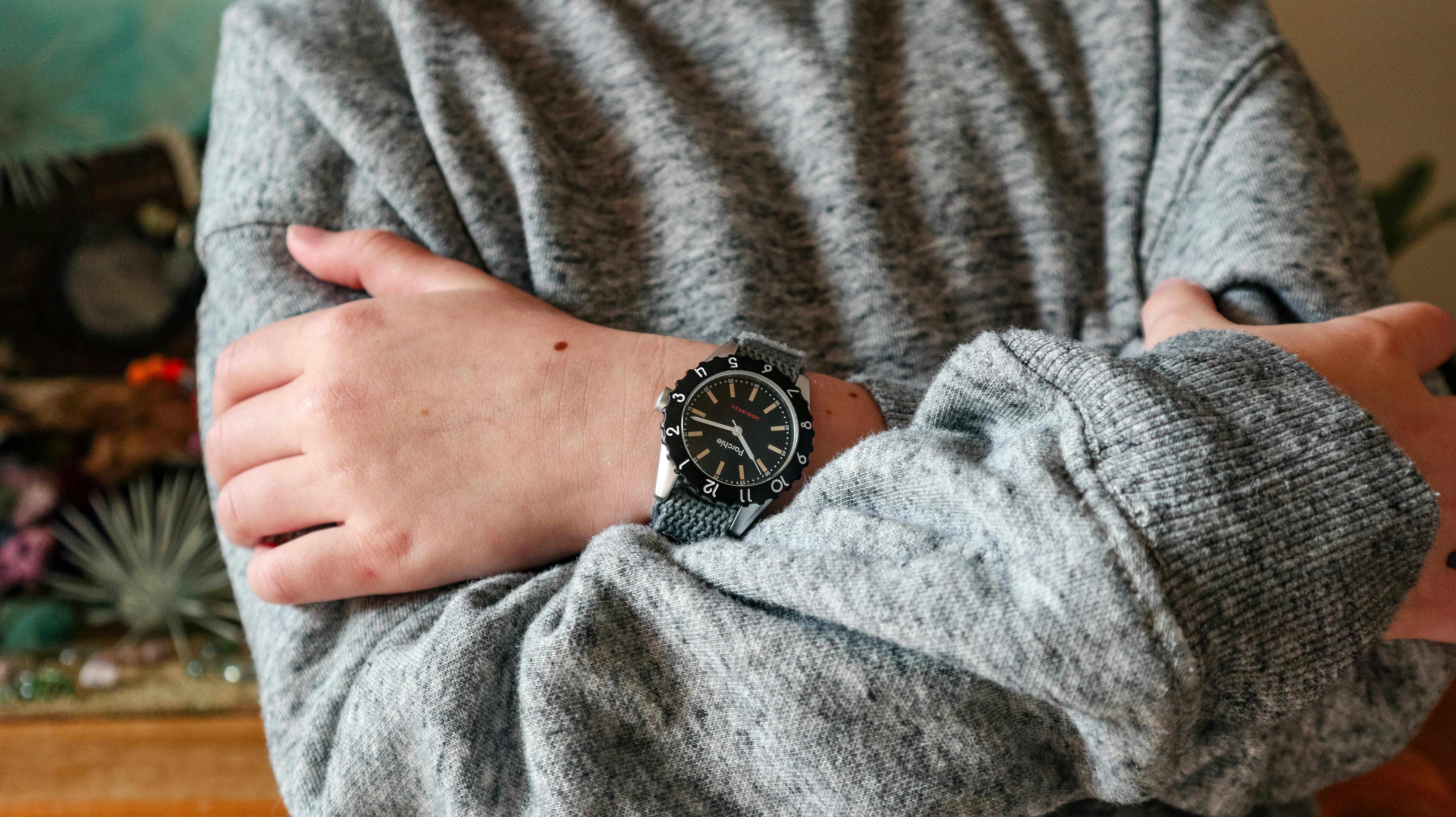 <p>The Parchie Hodinkee-Time Limited Edition in 32mm.&nbsp;</p>