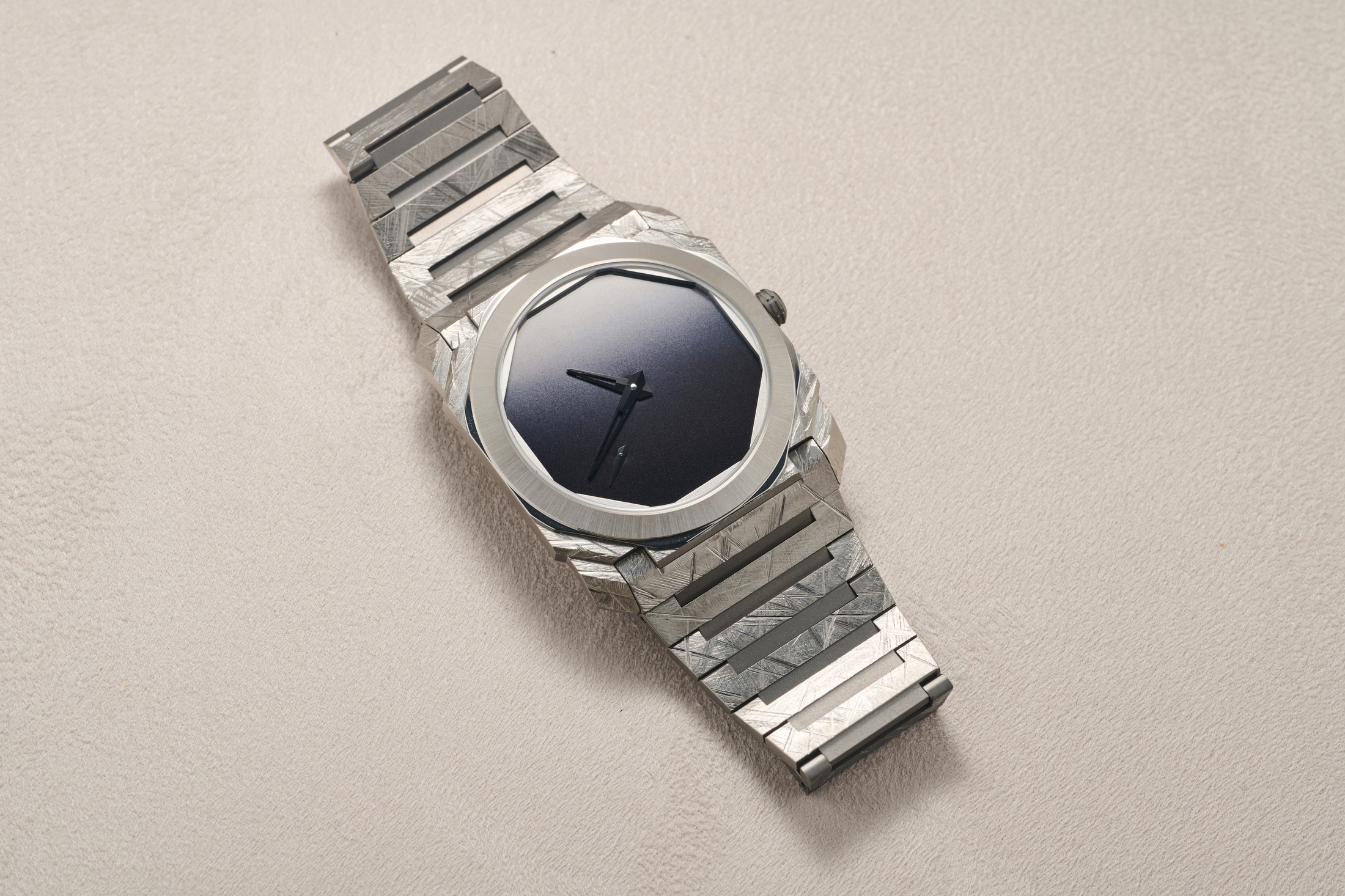 Bulgari Octo Finissimo Lee Ufan LE