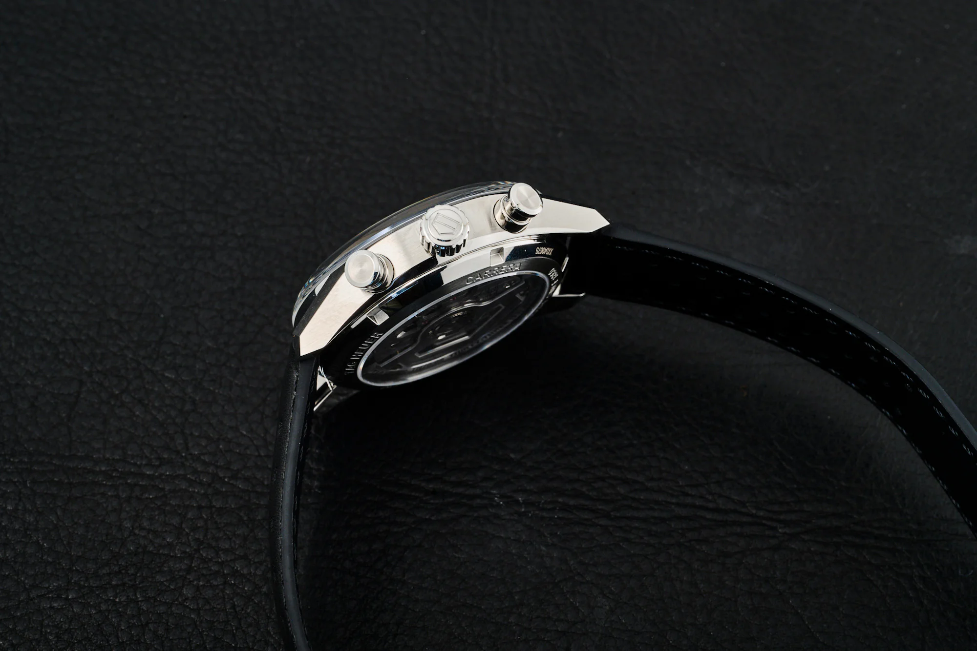 tag heuer carrera glassbox thickness