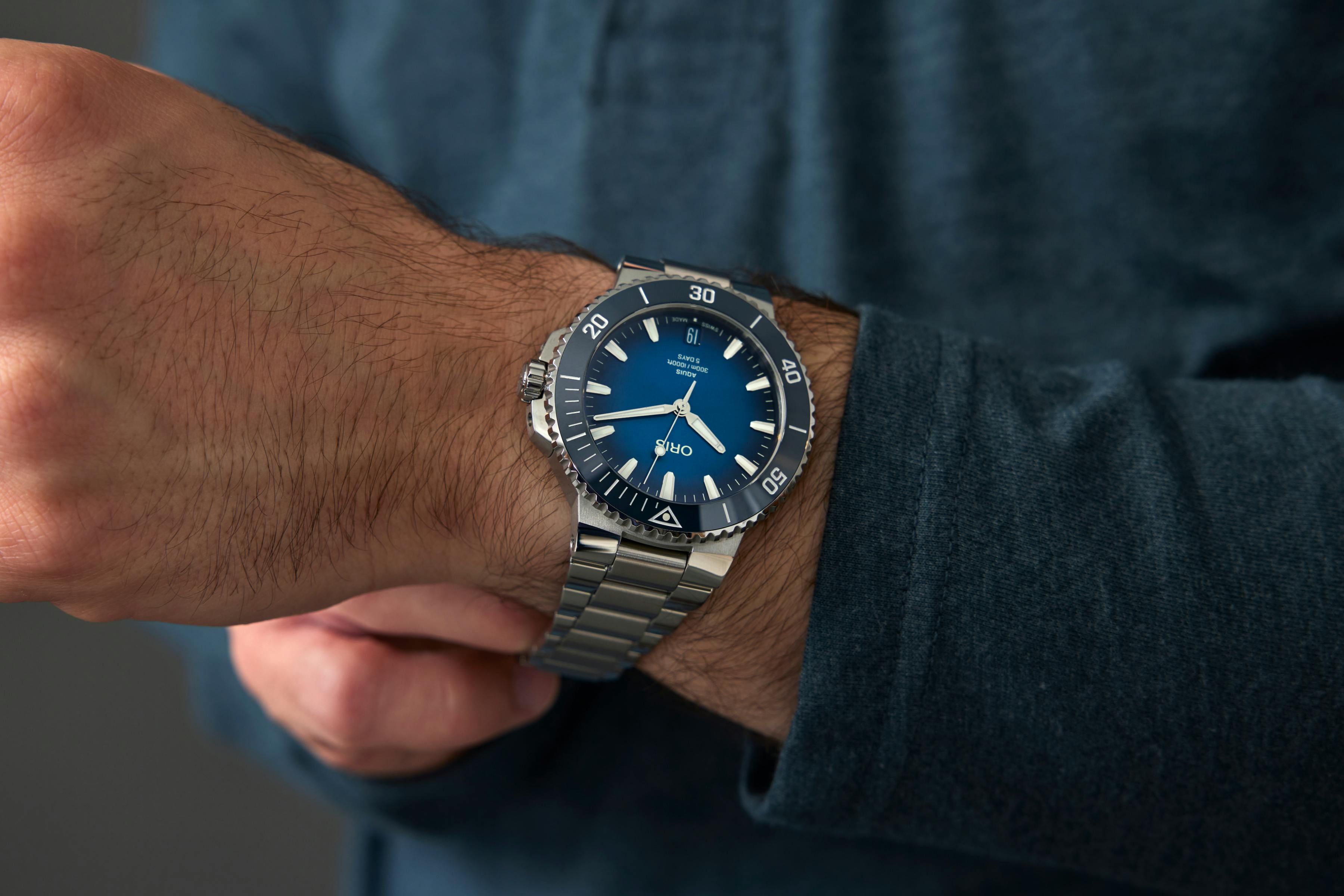 Oris Aquis Date Caliber 400 