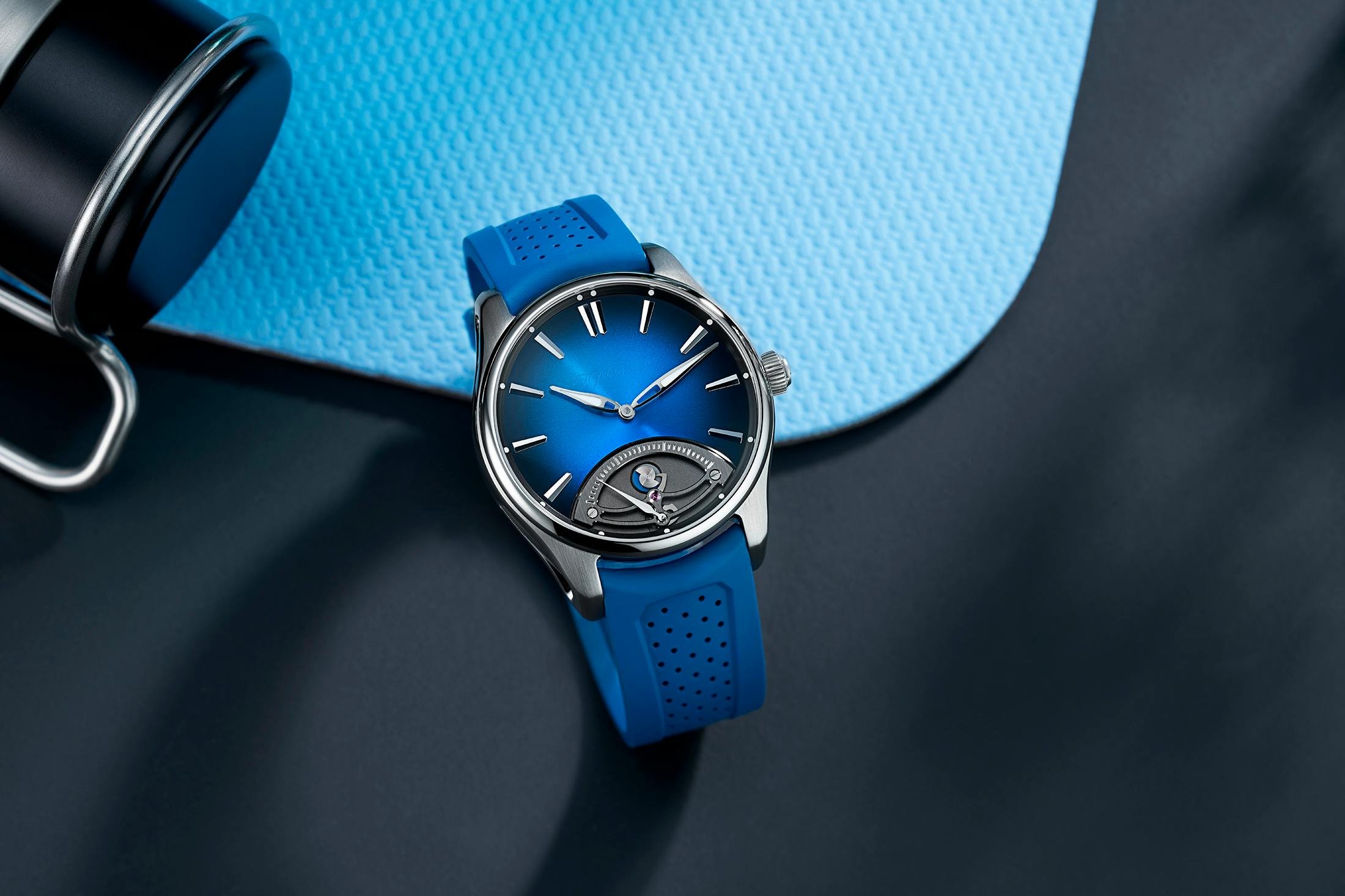 H. Moser & Cie. Pioneer Retrograde Seconds