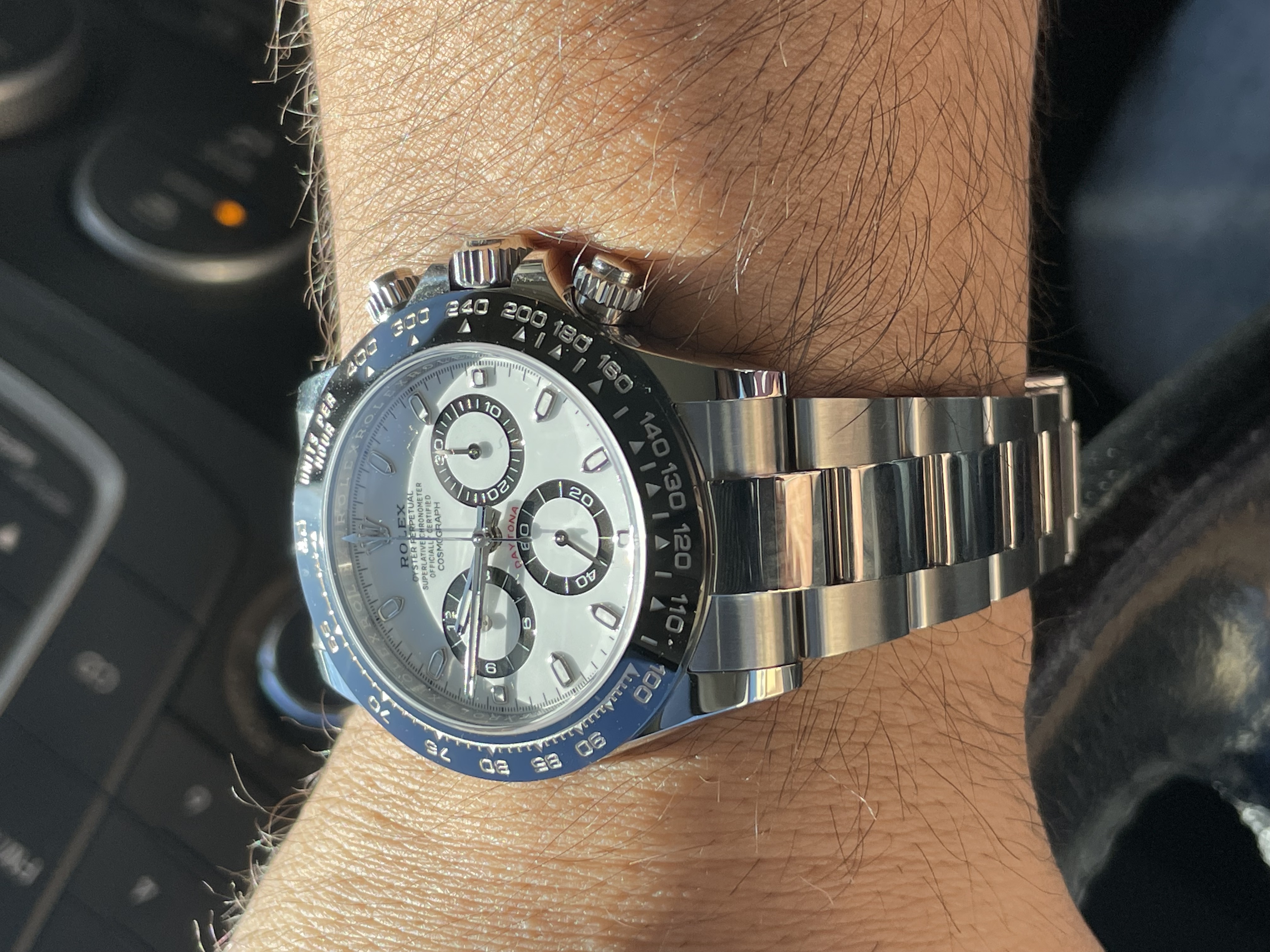 ジョングクぺん ページ Rolex Daytona Panda 116500 — Hodinkee Community