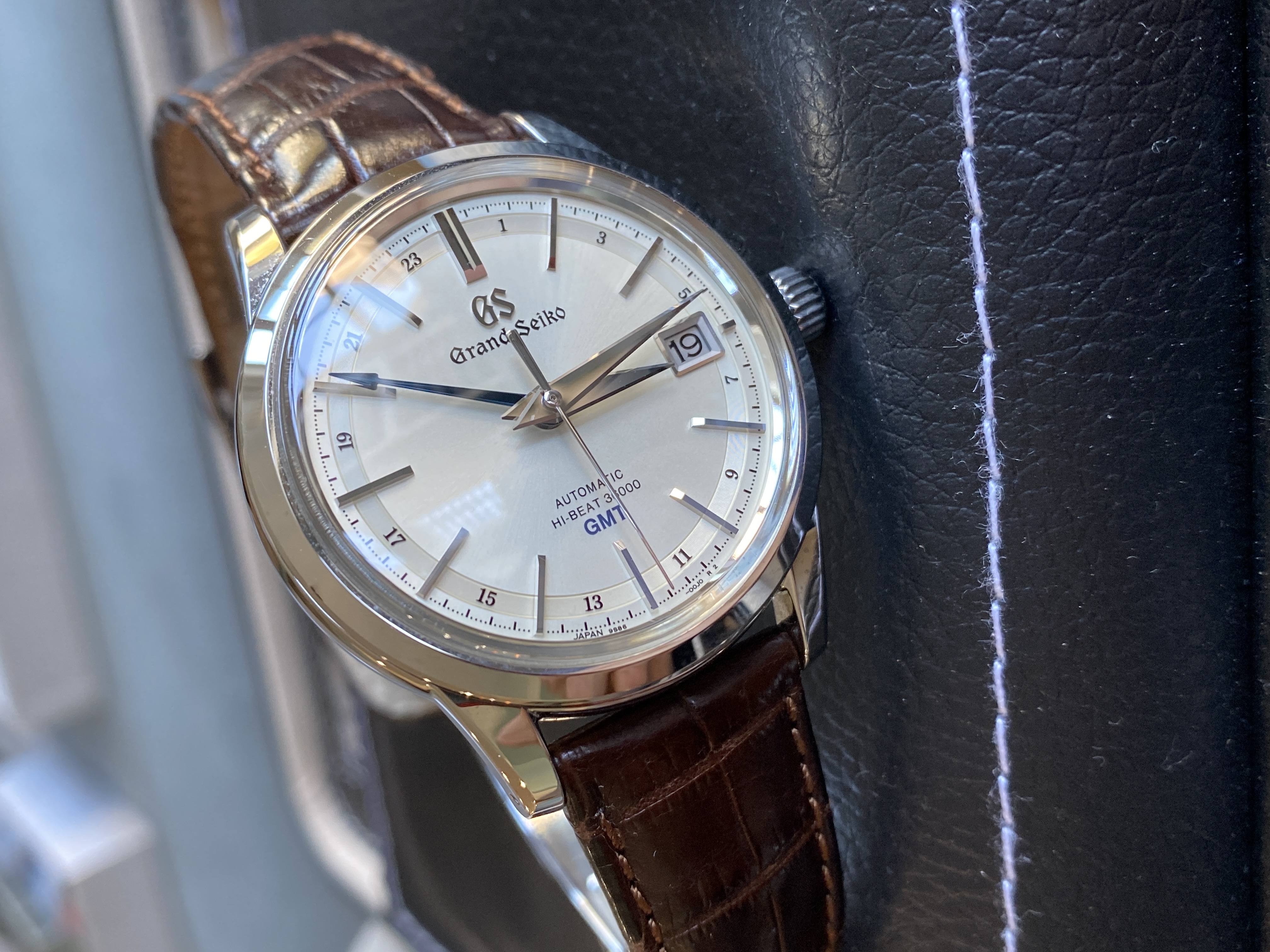 Grand Seiko Hi Beat GMT SBGJ217 Hodinkee Community