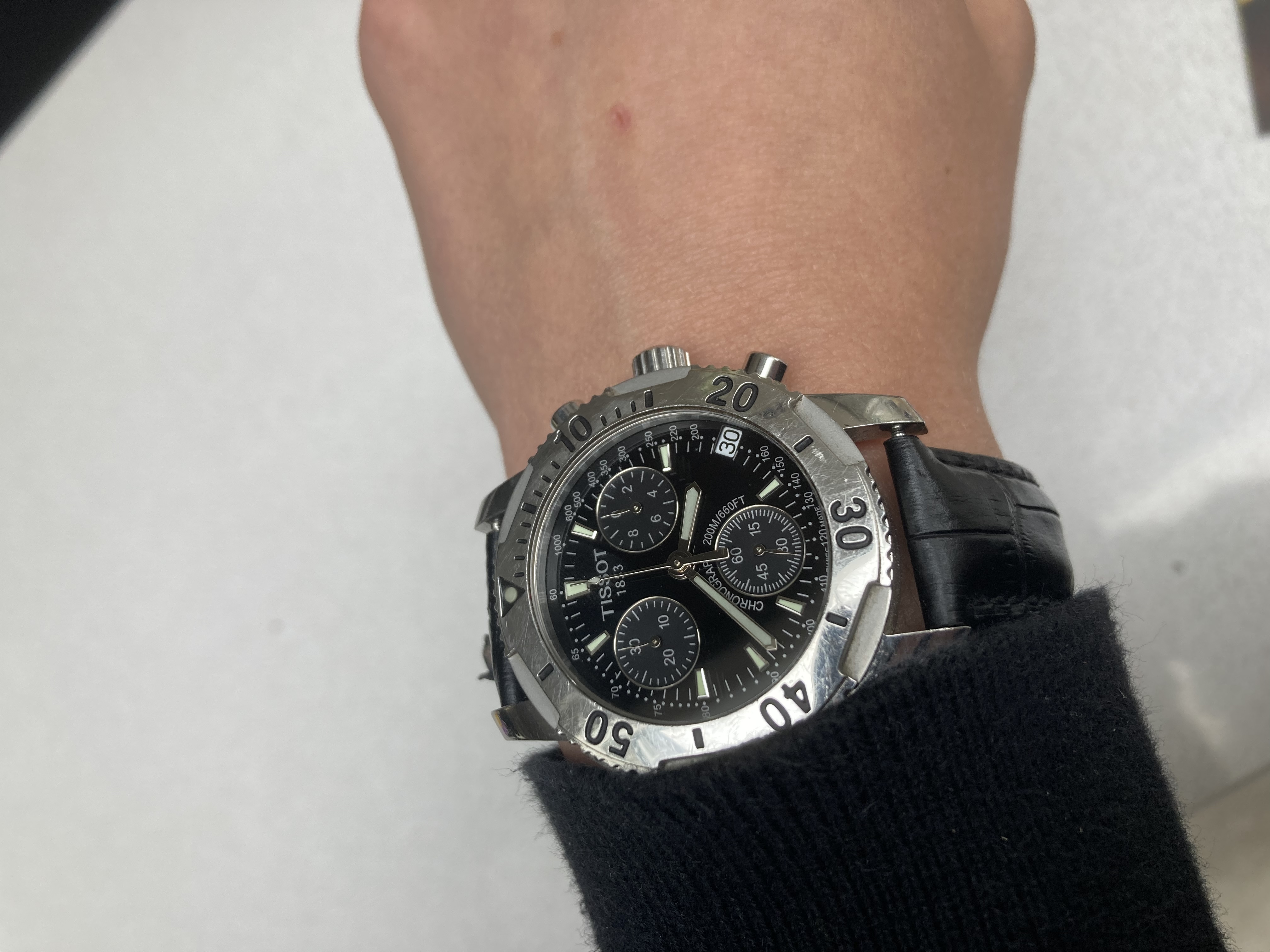 Discount tissot prs 200 specifications 2025