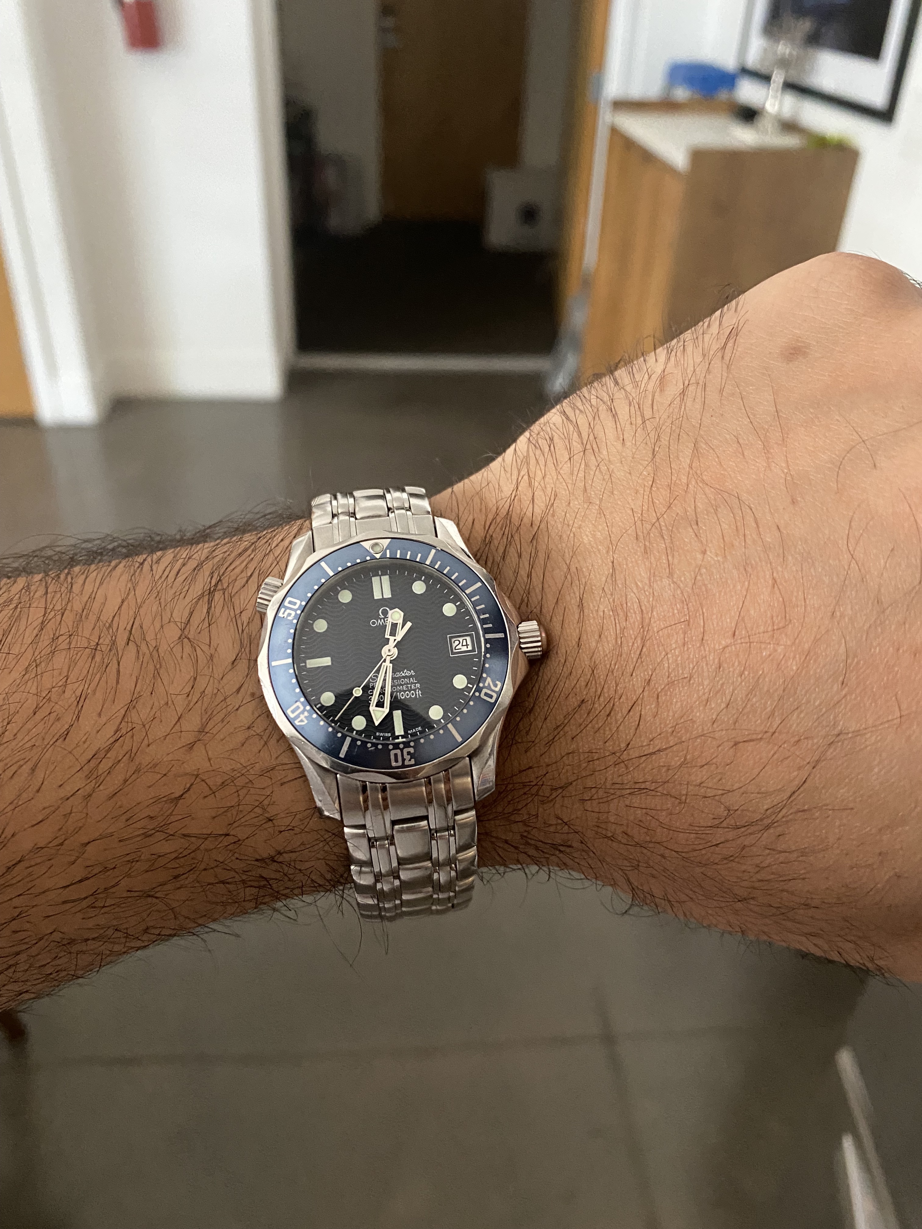 2000 omega seamaster professional sale