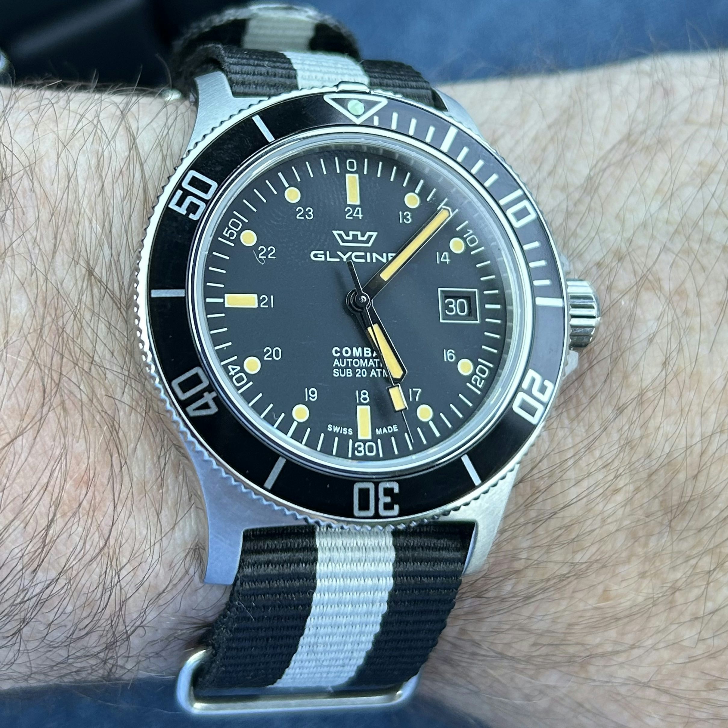 Glycine Combat SUB GL0083 Hodinkee Community